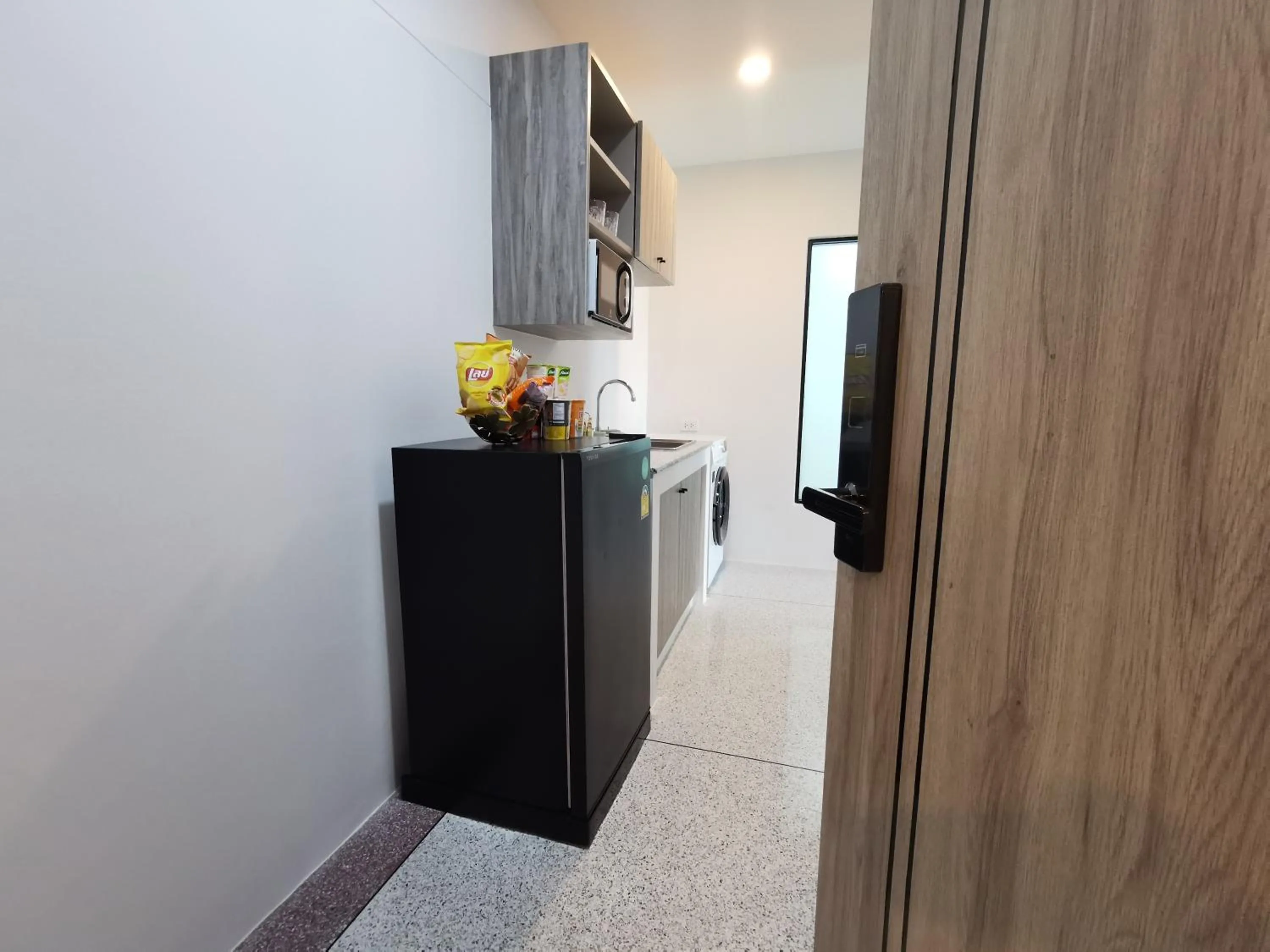 oven in ABC@48 Hotel & Service Apartment