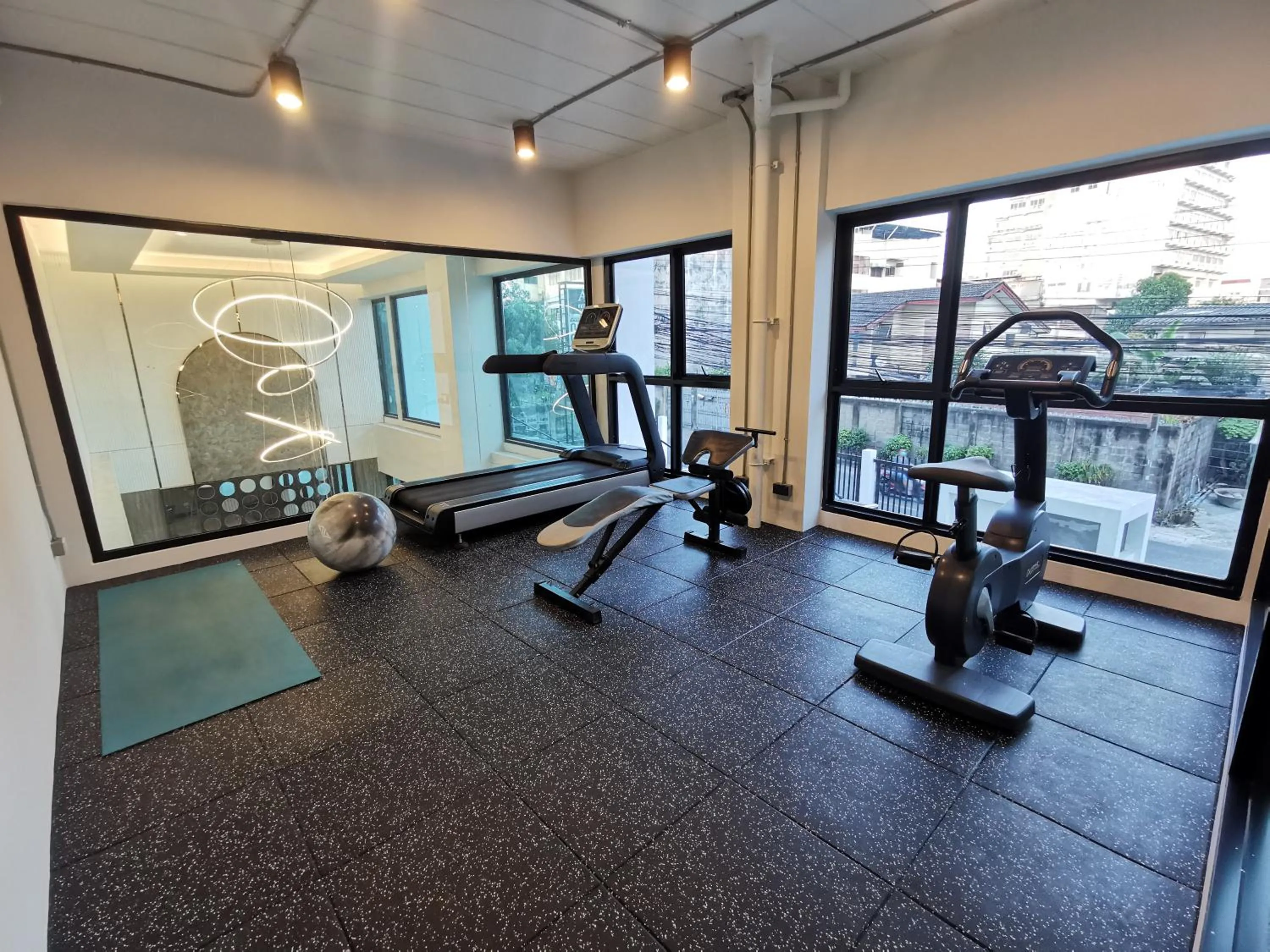 Fitness centre/facilities in ABC@48 Hotel & Service Apartment