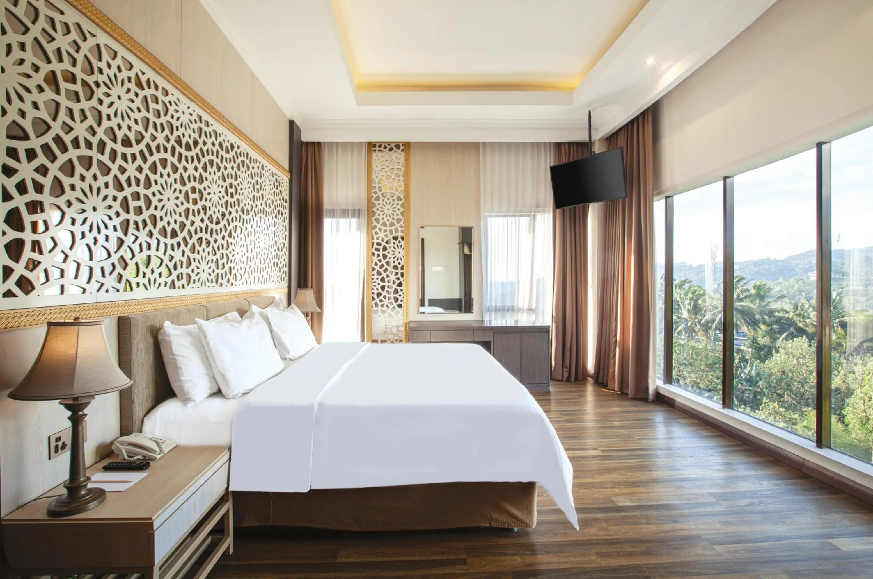 Bed in The Green Peak, ARTOTEL Curated