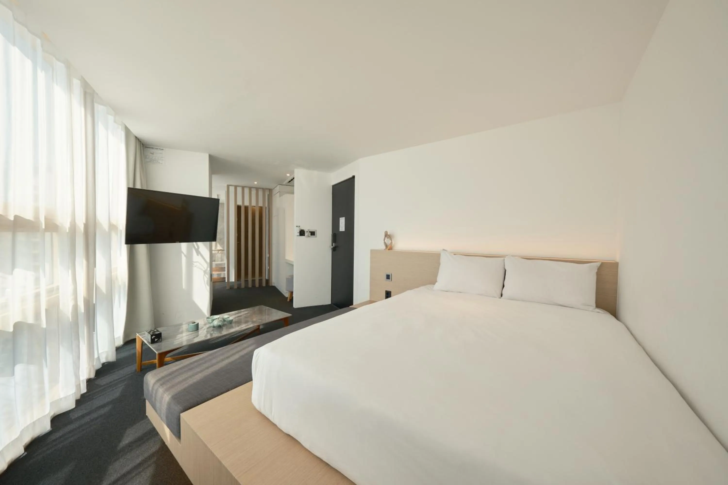 Bedroom, Bed in UH Suite The Haeundae