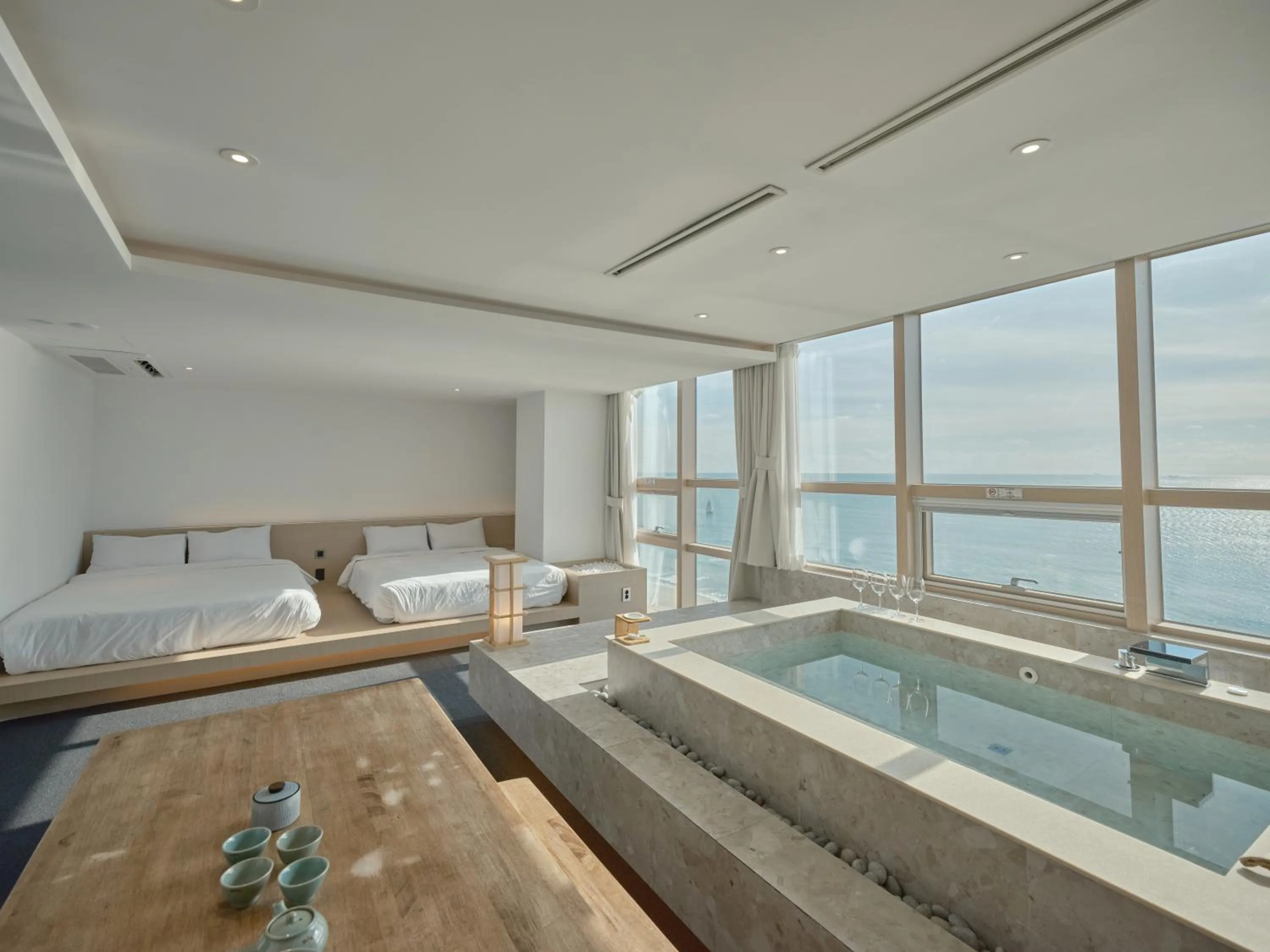 Bedroom, Bed in UH Suite The Haeundae