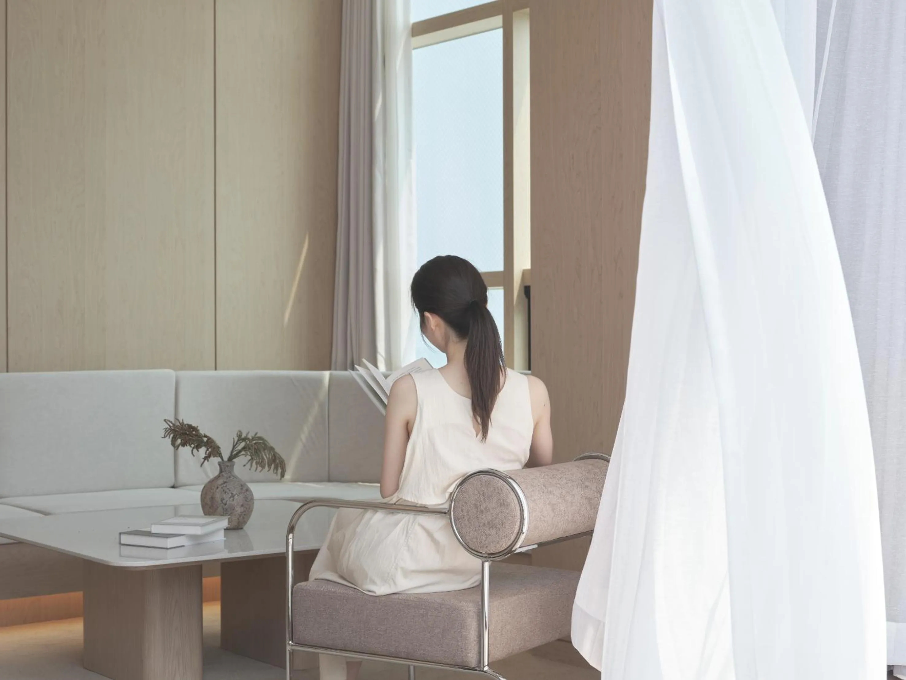 People in UH Suite The Haeundae