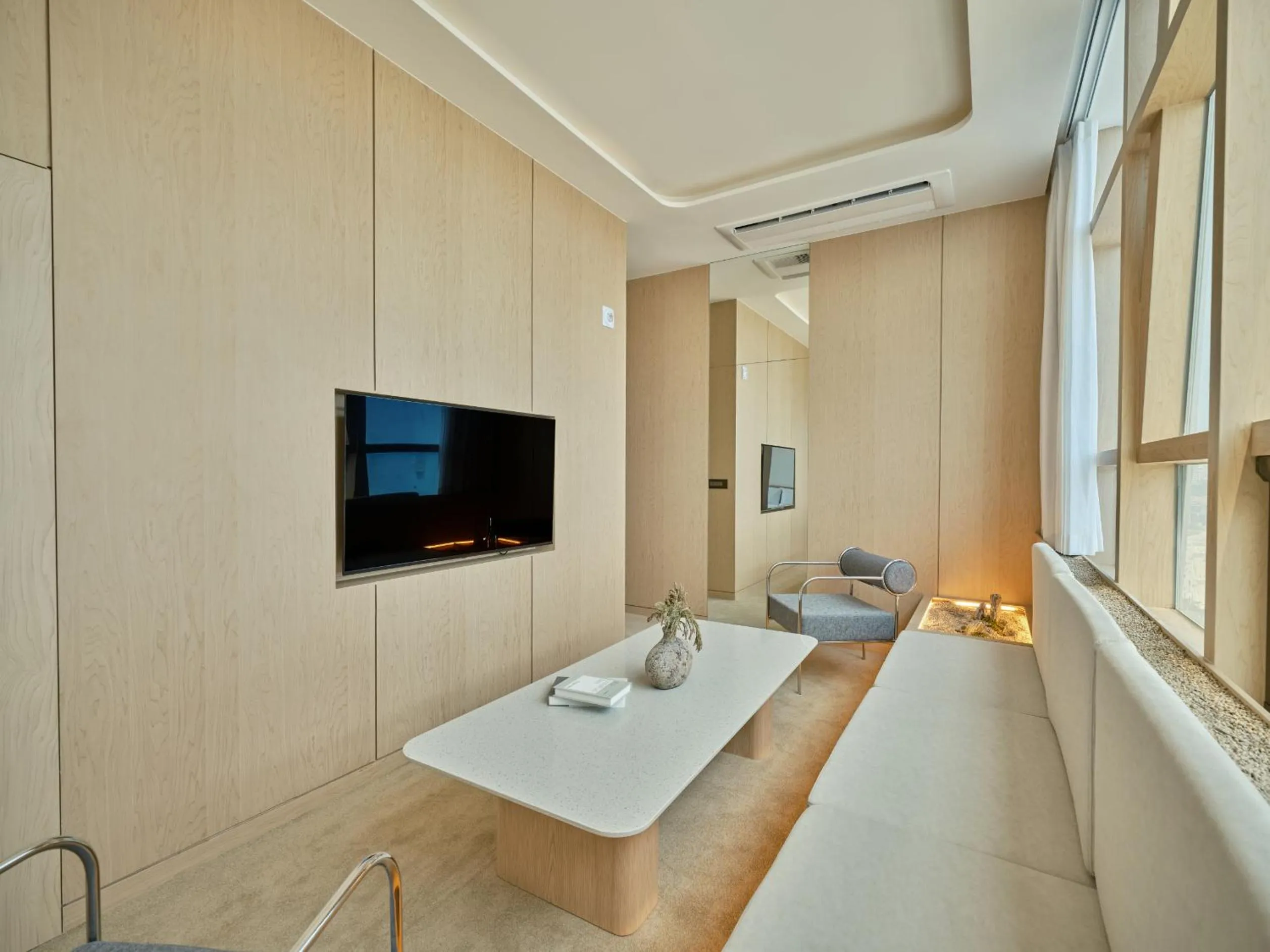 TV and multimedia in UH Suite The Haeundae