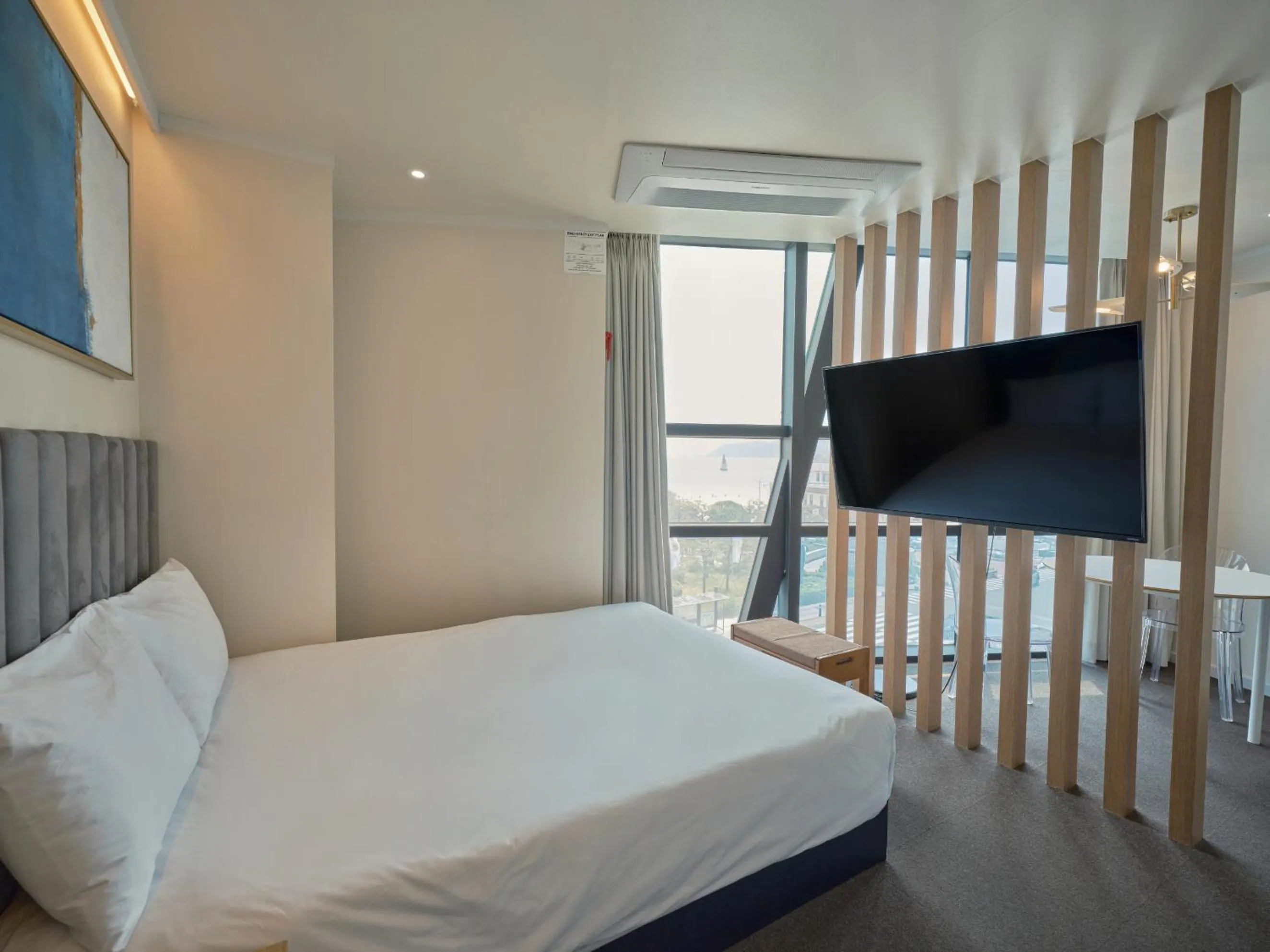 Bed in UH Suite The Haeundae