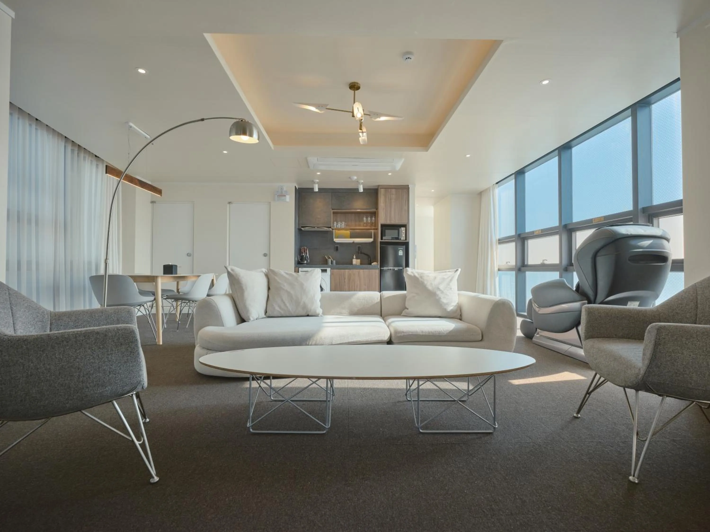 Living room in UH Suite The Haeundae