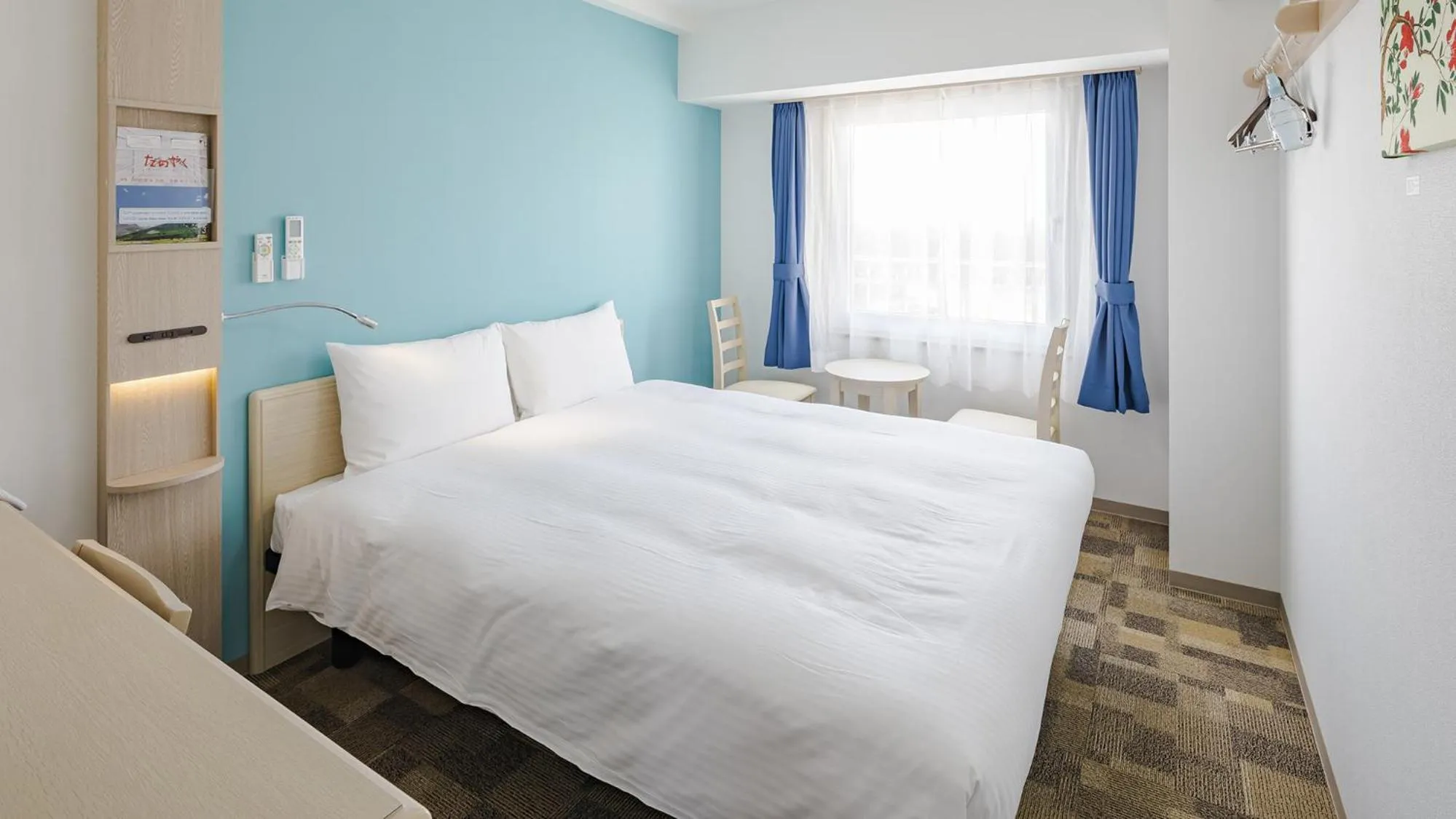 Bedroom, Bed in Toyoko Inn Imba Nihon-idai Ekimae