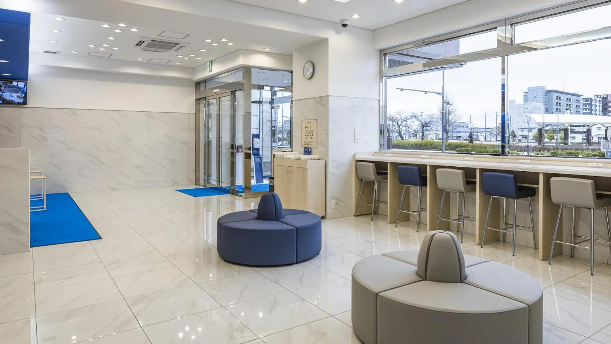 Lobby or reception in Toyoko Inn Nagano-eki Higashi-guchi