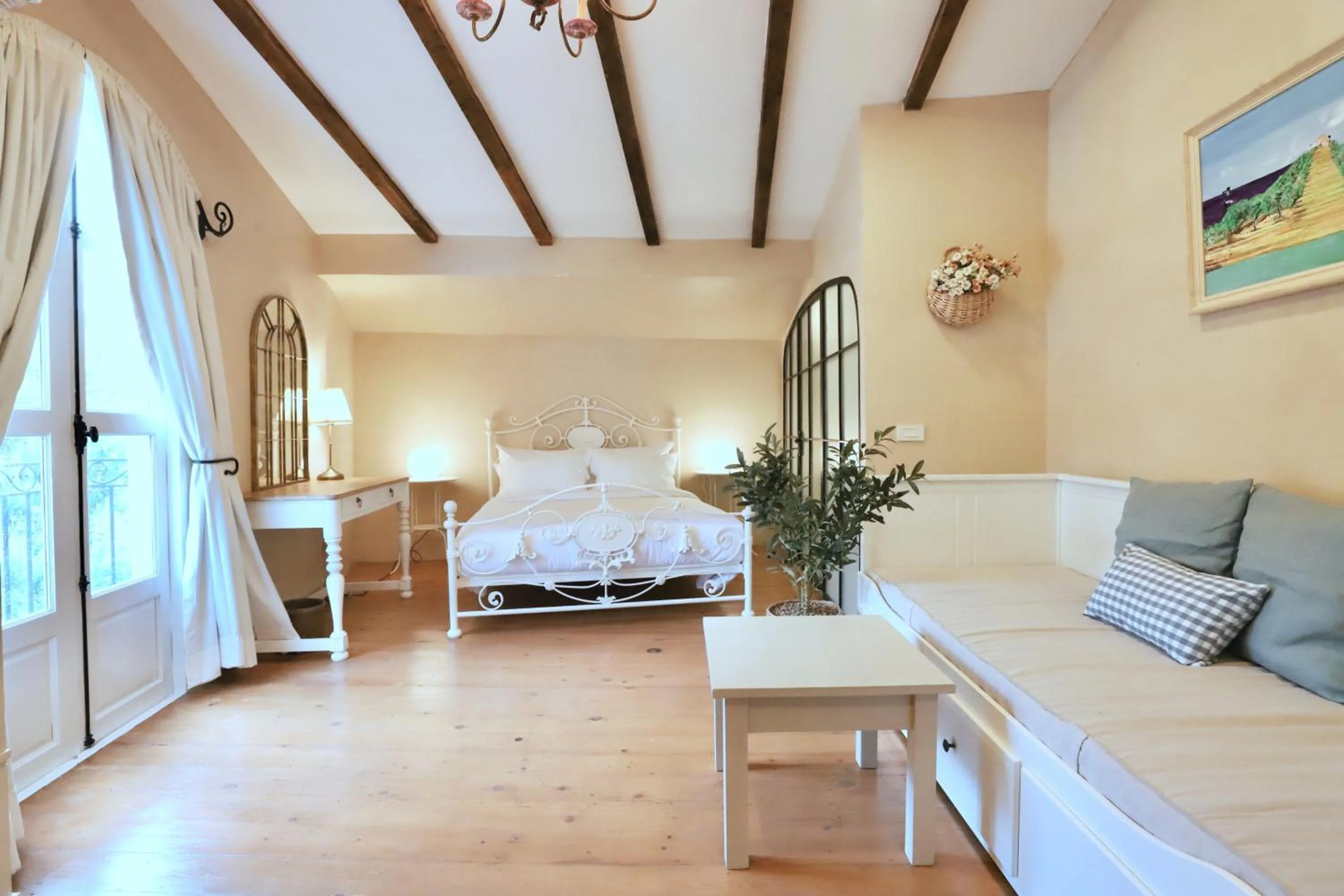 Bed in Moon River Village