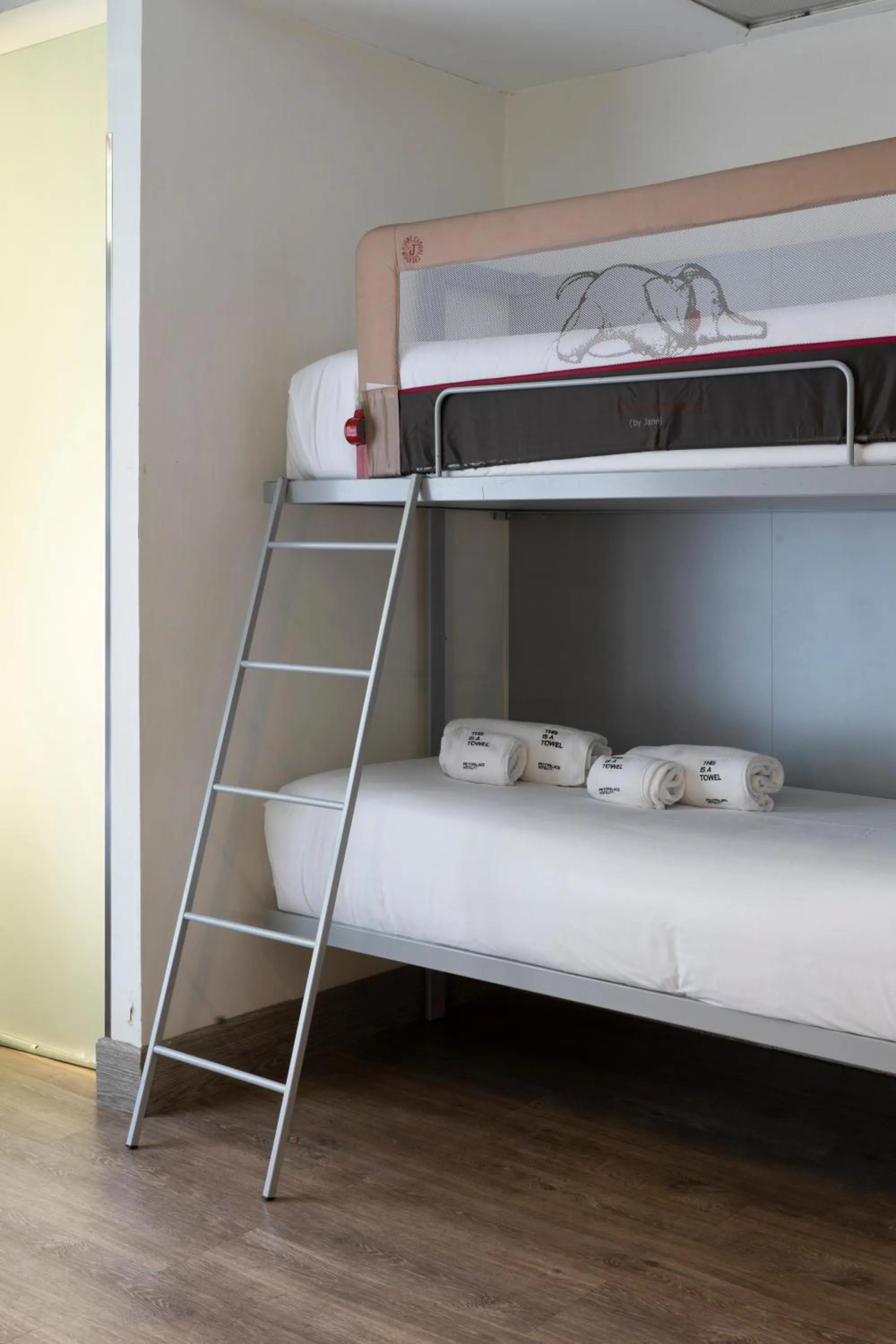 Bedroom, Bed in Petit Palace Plaza España