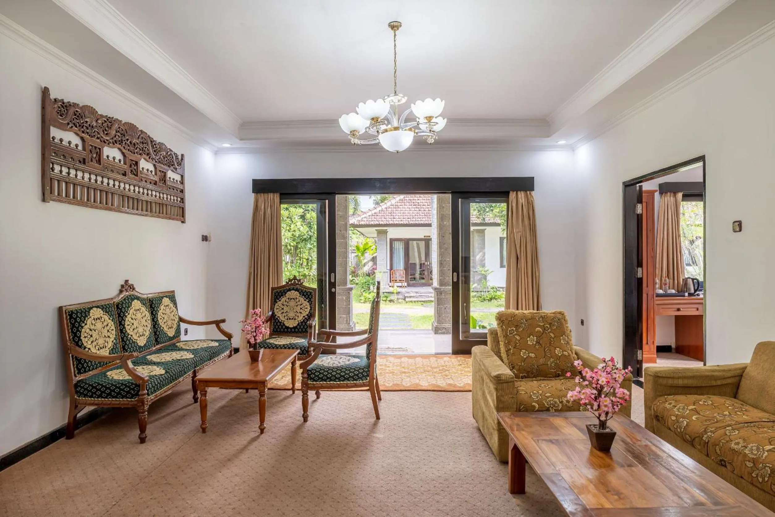 Living room in Jimbarwana Hotel