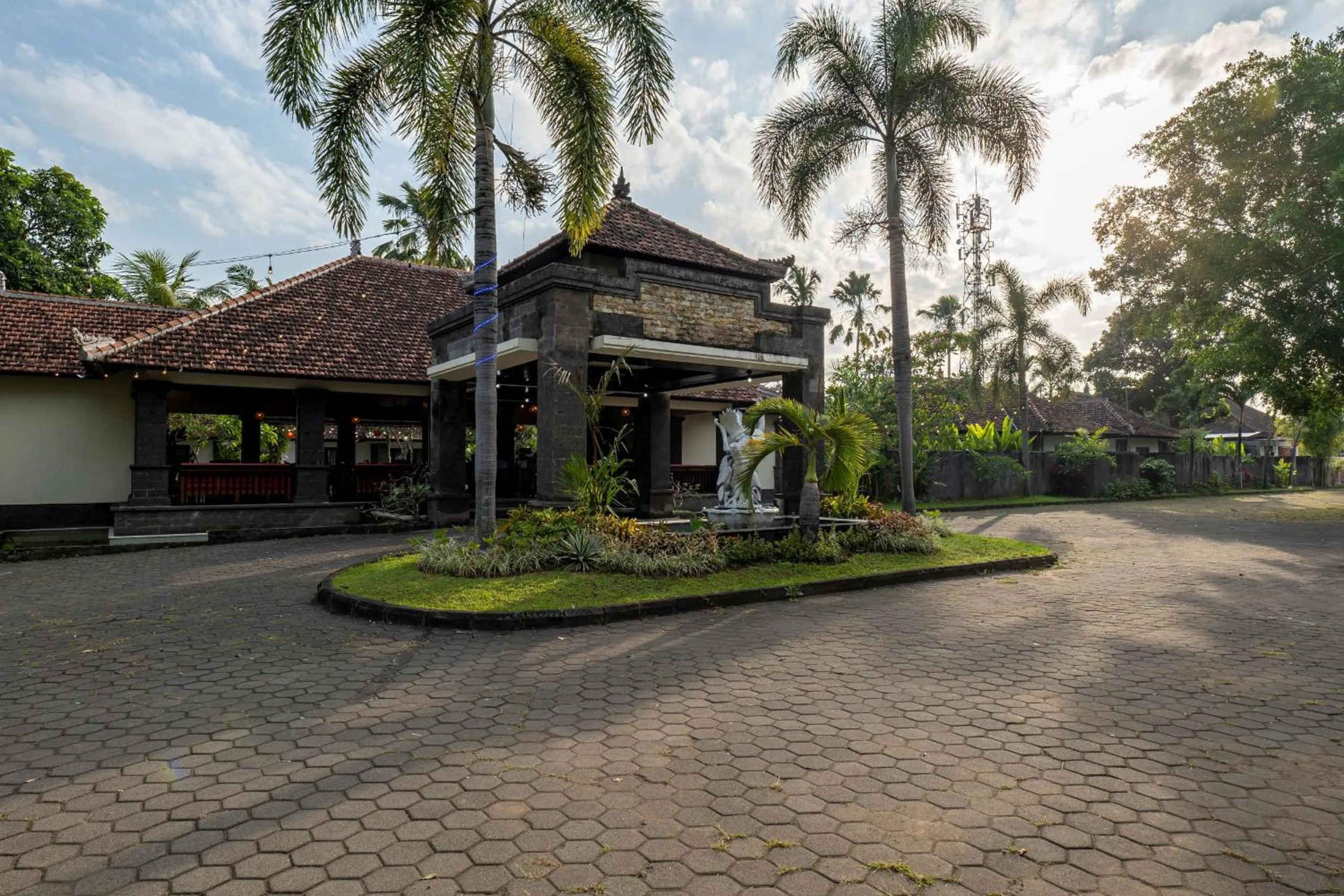 Property building in Jimbarwana Hotel