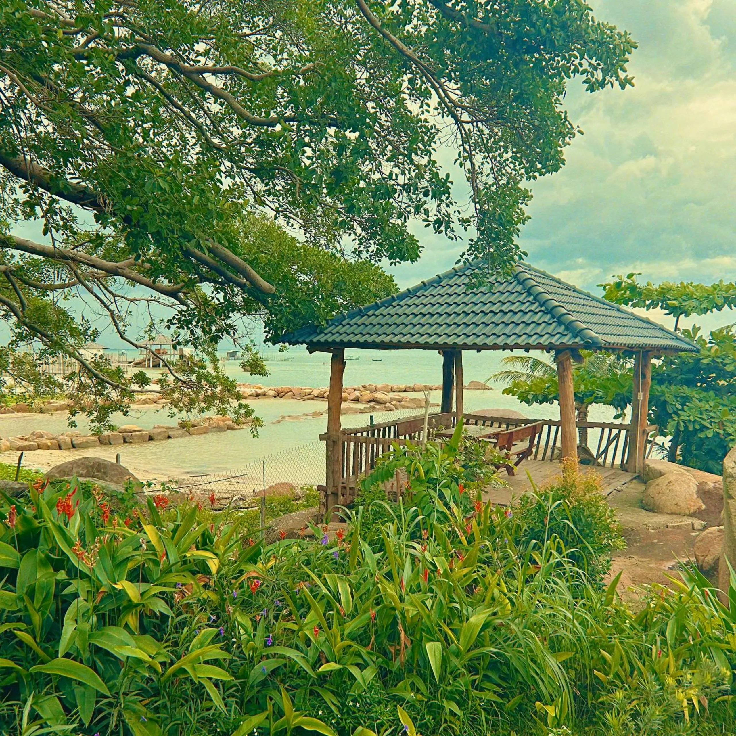 Voyage Phu Quoc Beach Resort