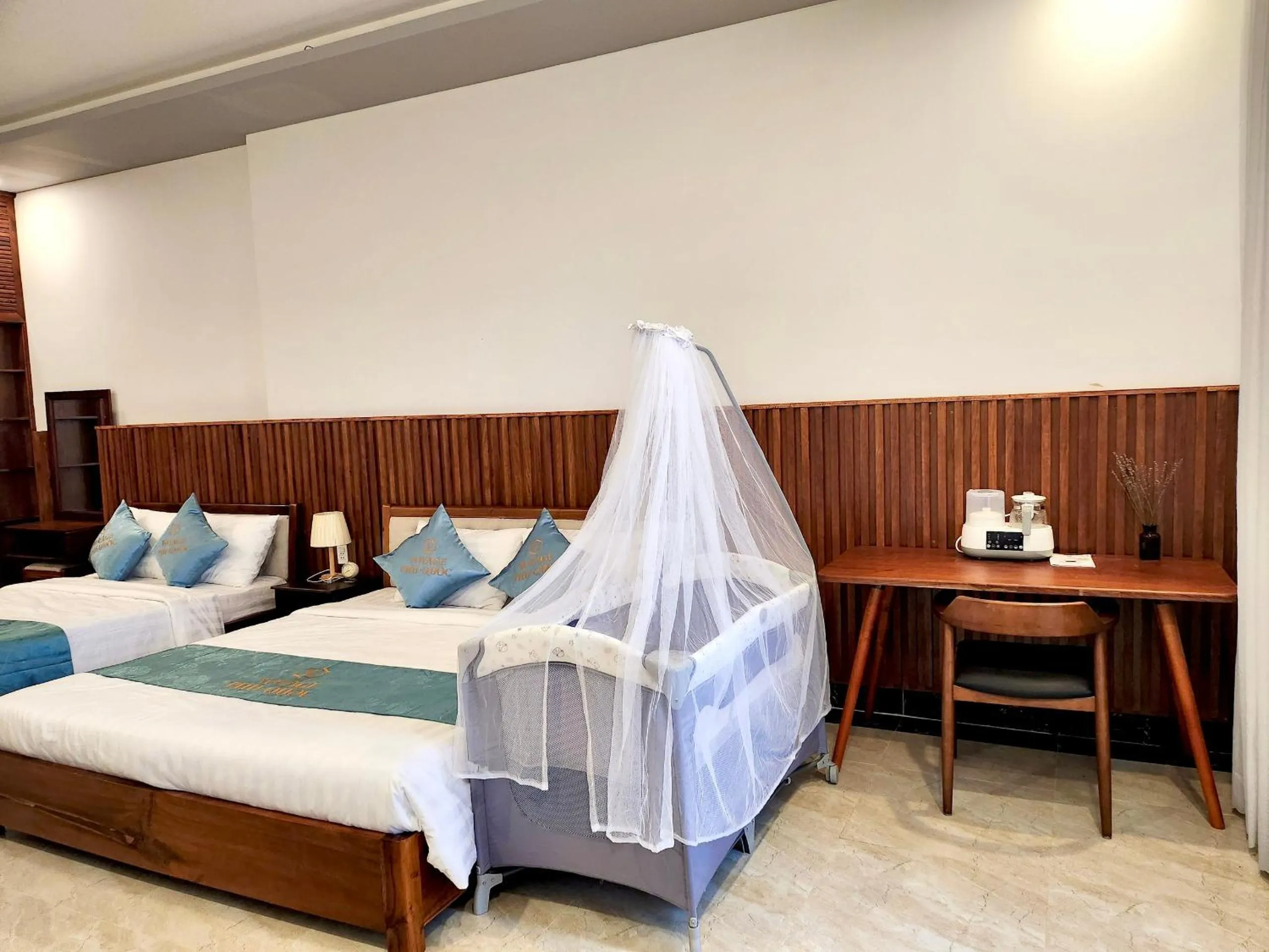 Voyage Phu Quoc Beach Resort