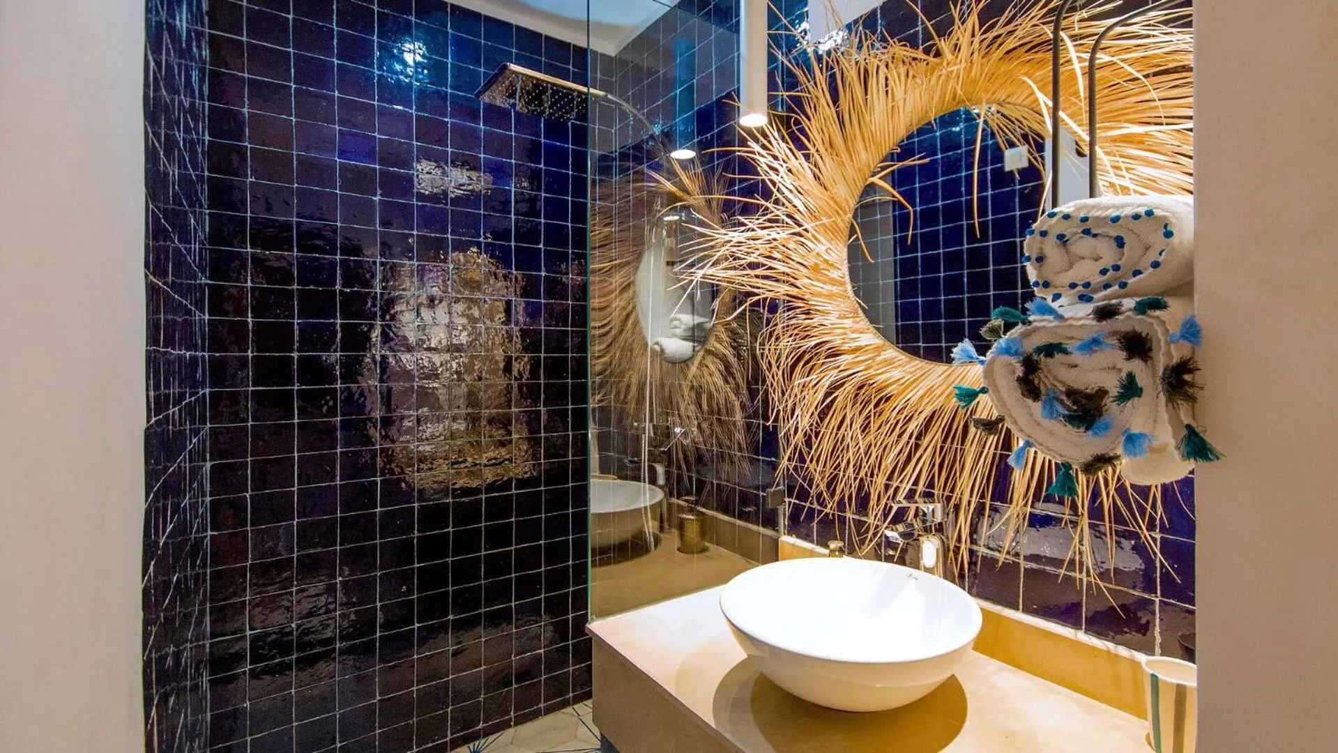 Bathroom in RIAD 48 & SPA