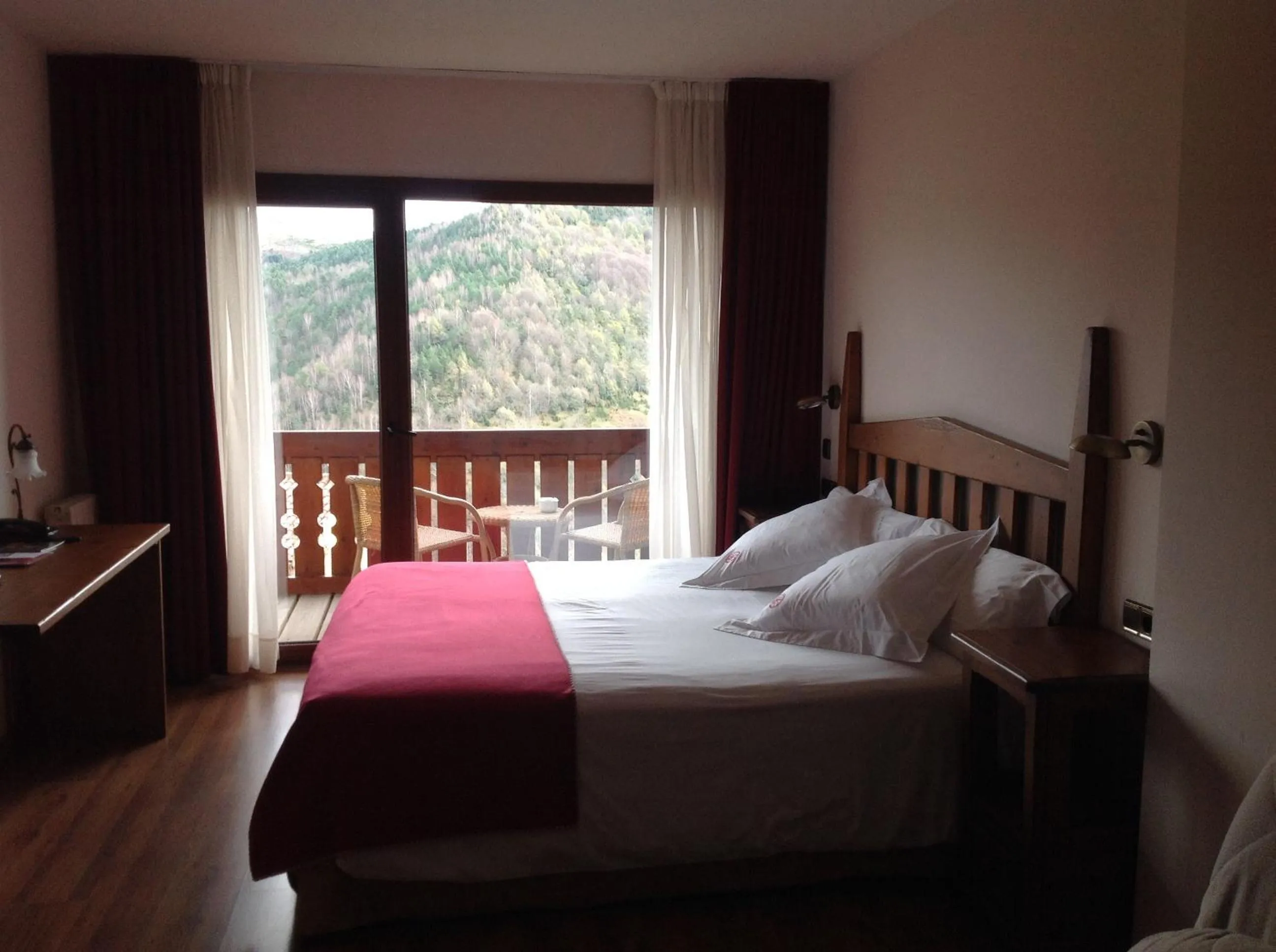 Photo of the whole room, Bed in Hotel Calitxo