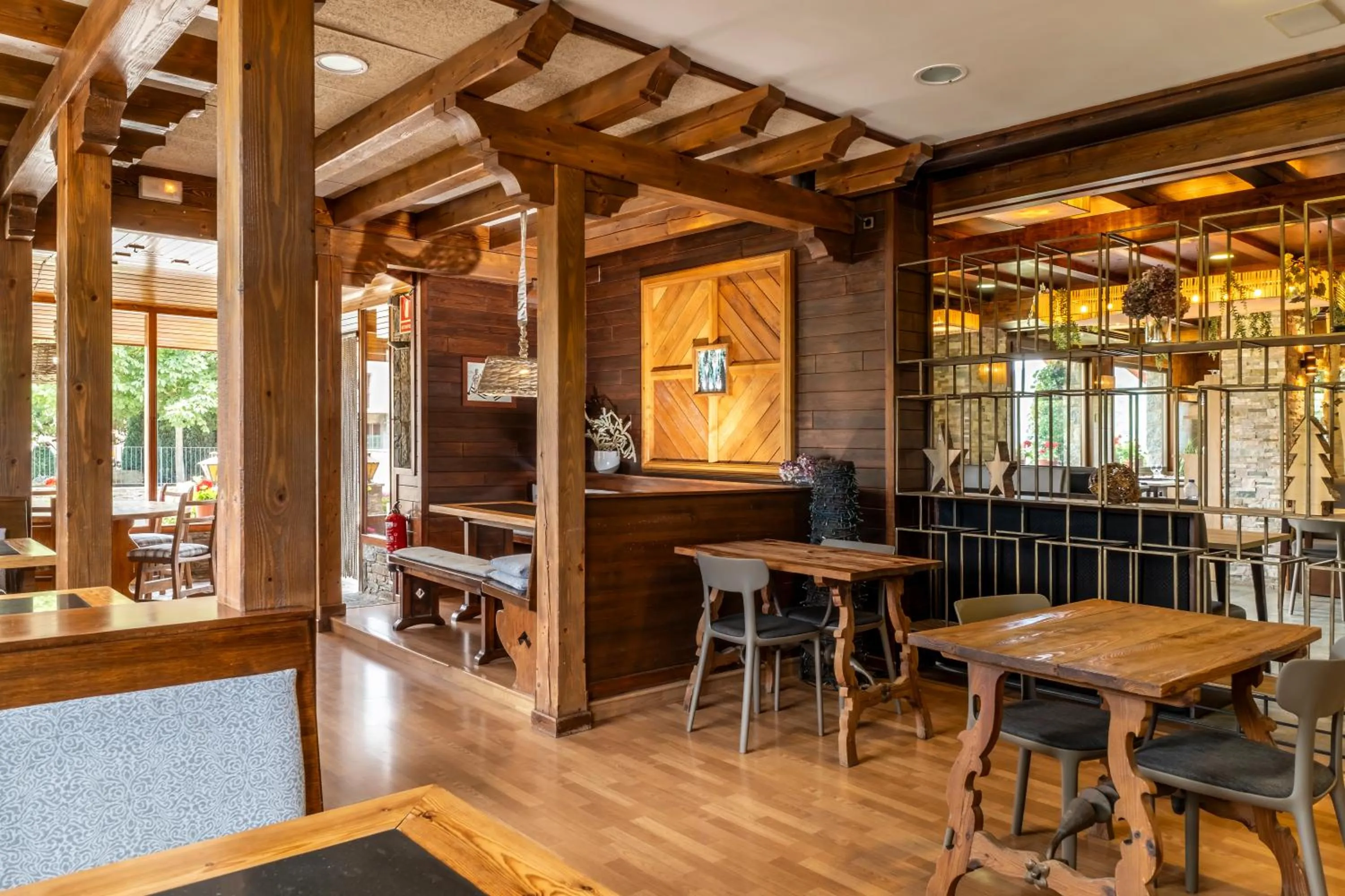 Lounge or bar in Hotel Calitxo