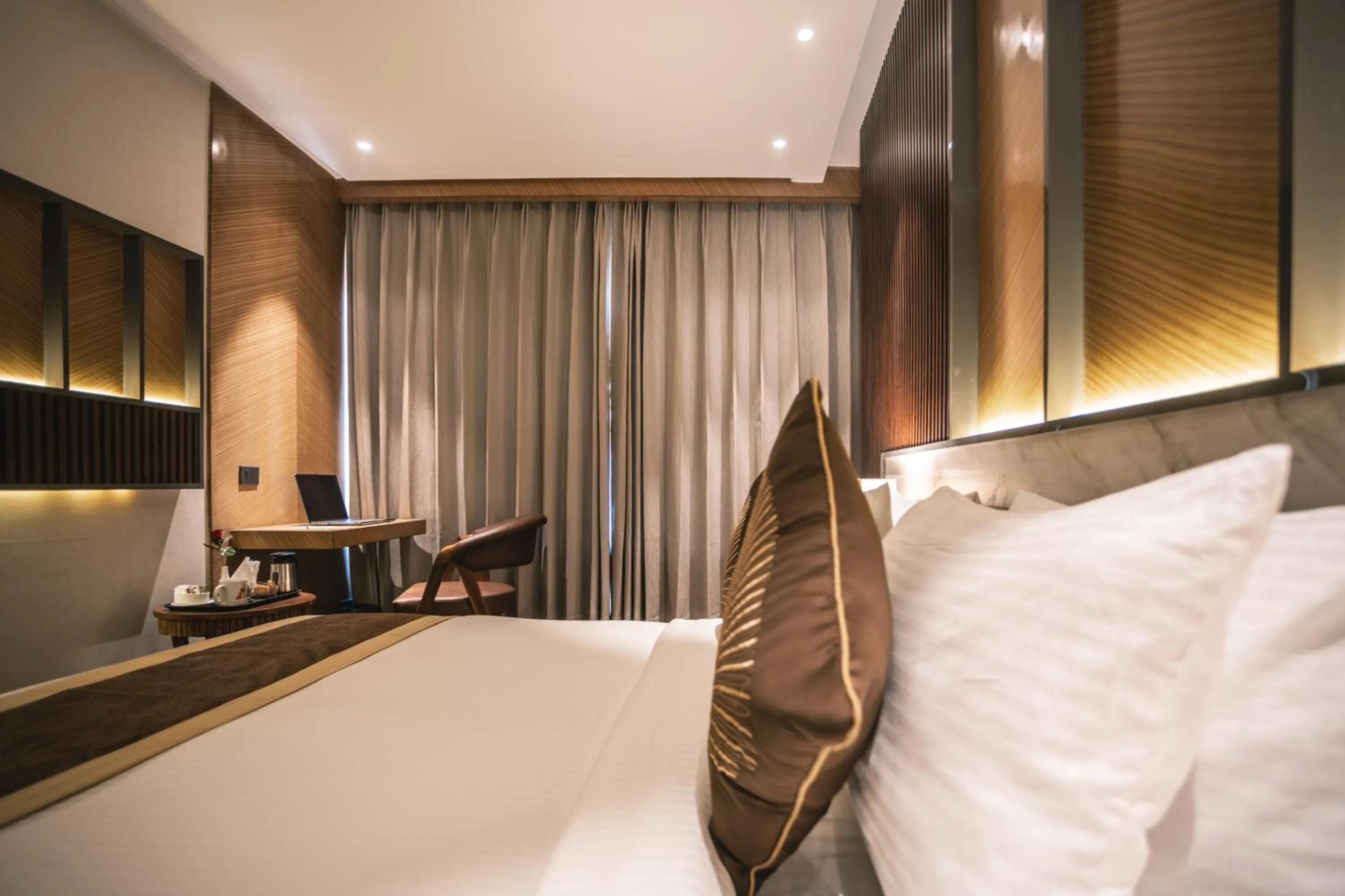 Bed in Amritara Kirpa, Amritsar