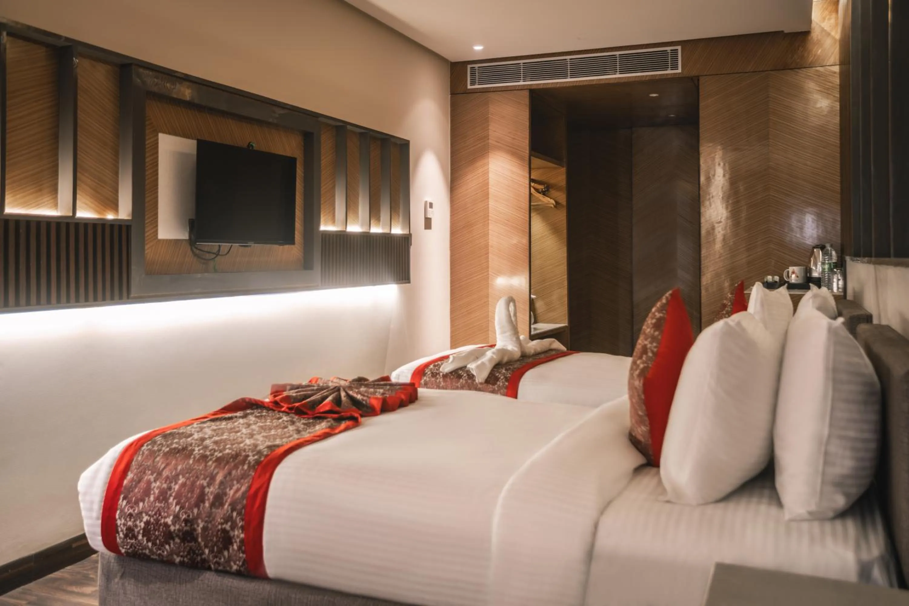 Bed in Amritara Kirpa, Amritsar