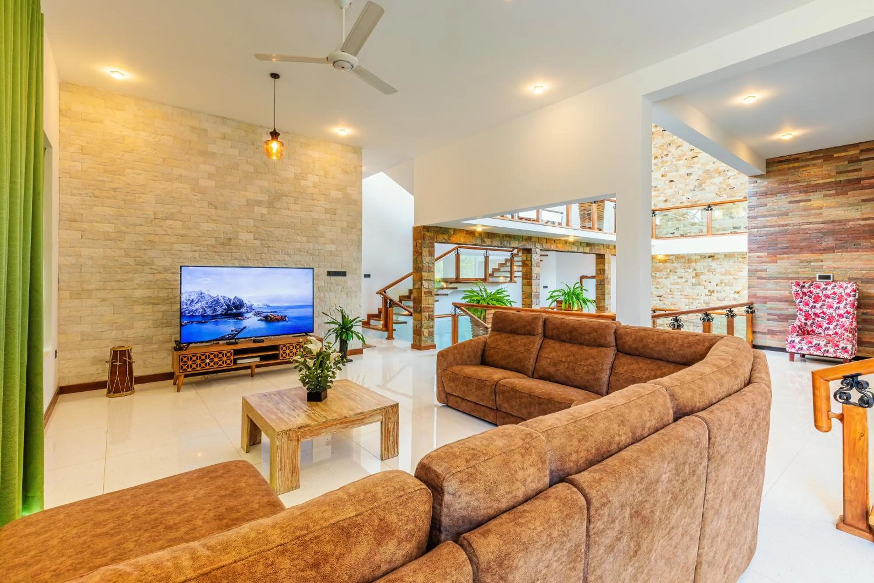 Communal lounge/ TV room in The Palace by Ocean