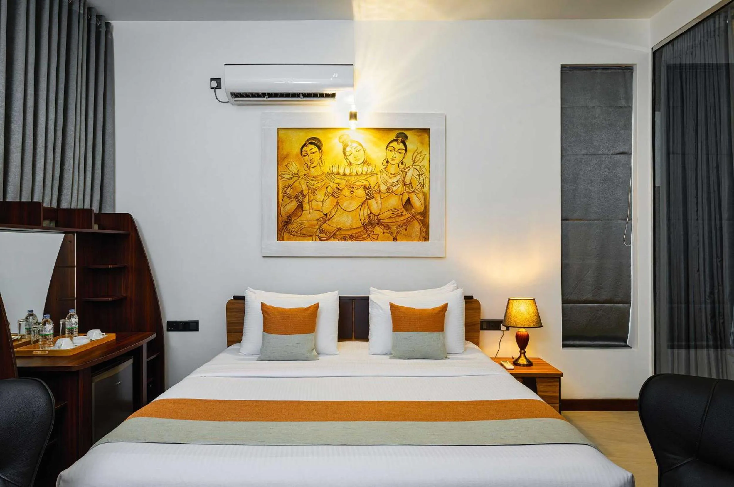 Bedroom, Bed in The Palace by Ocean