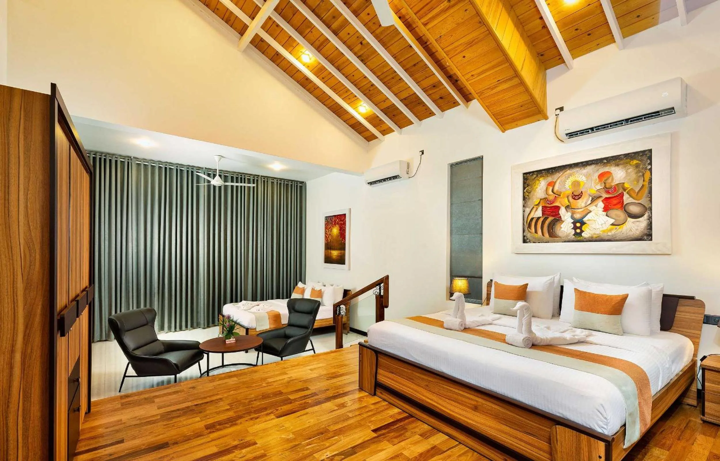 Bedroom, Bed in The Palace by Ocean