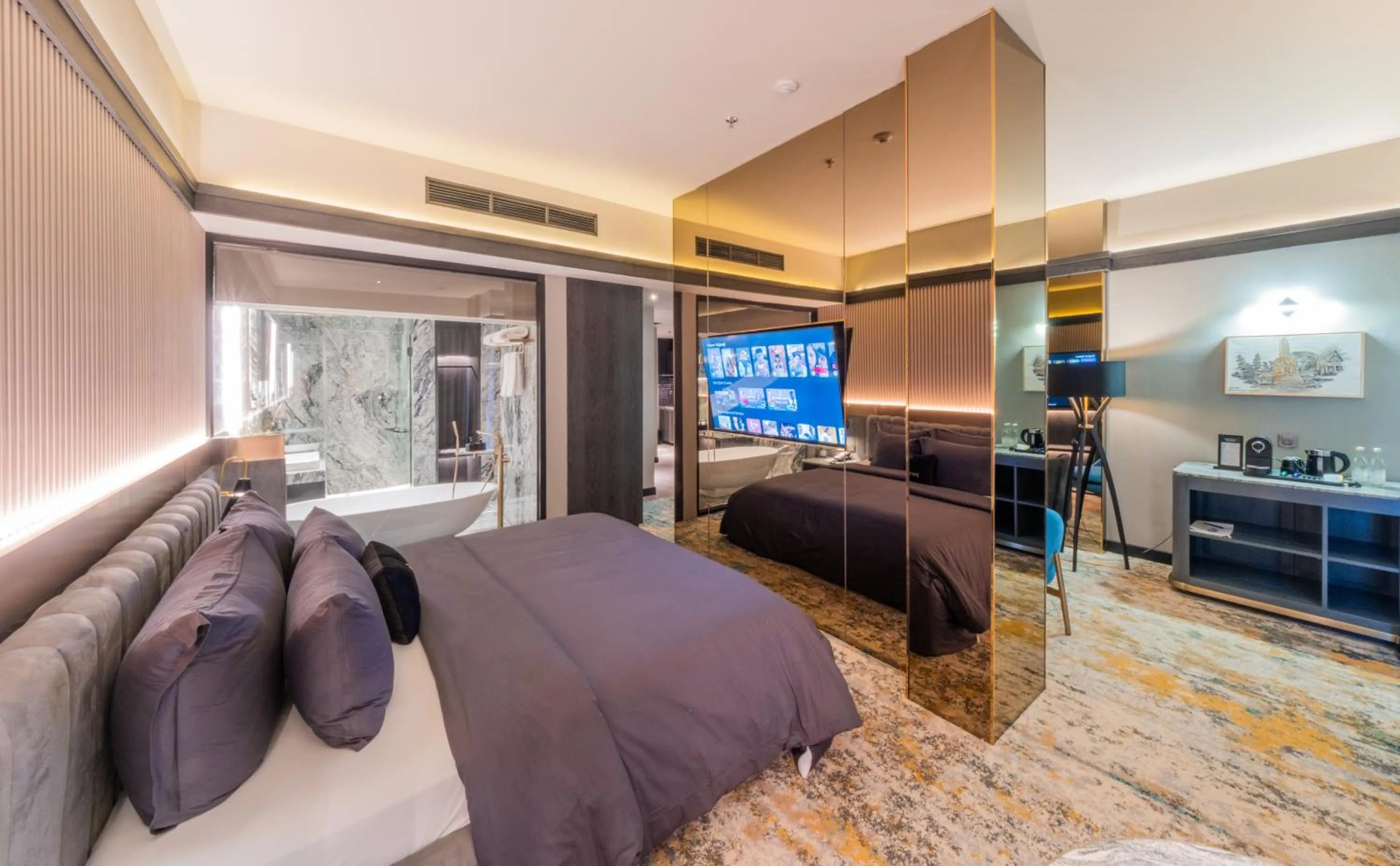 Bed in Pentacity Hotel Balikpapan