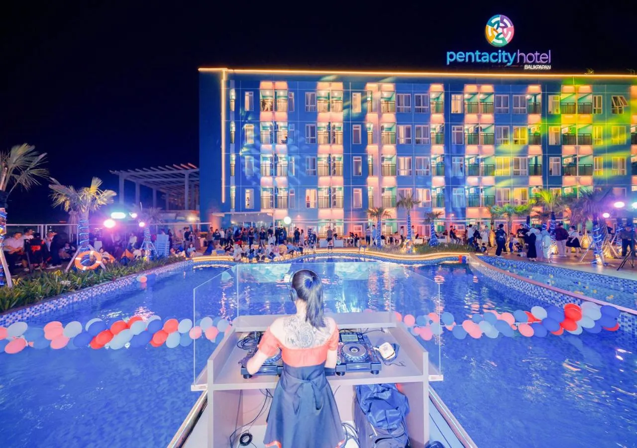 Night in Pentacity Hotel Balikpapan