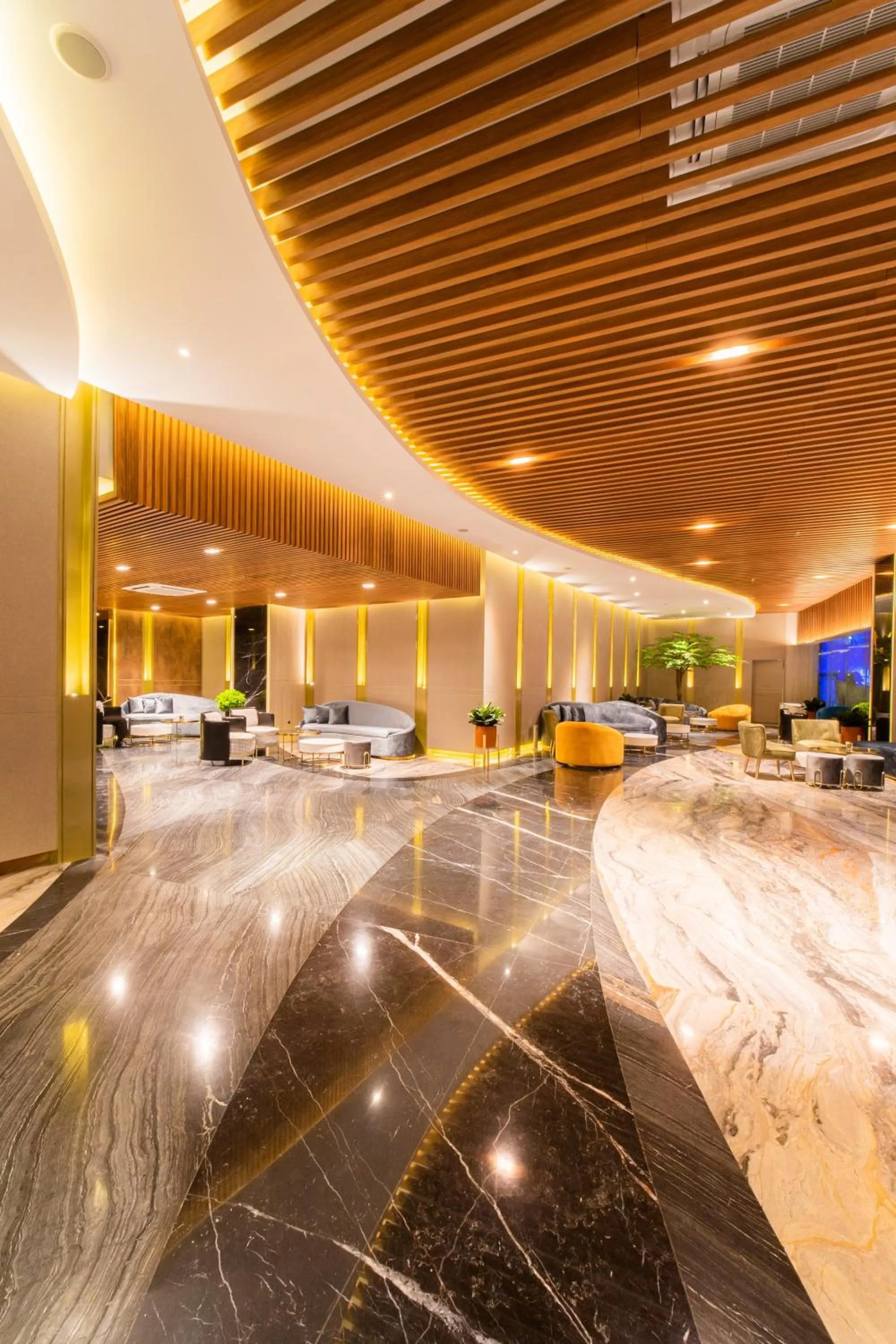 Lobby or reception in Pentacity Hotel Balikpapan