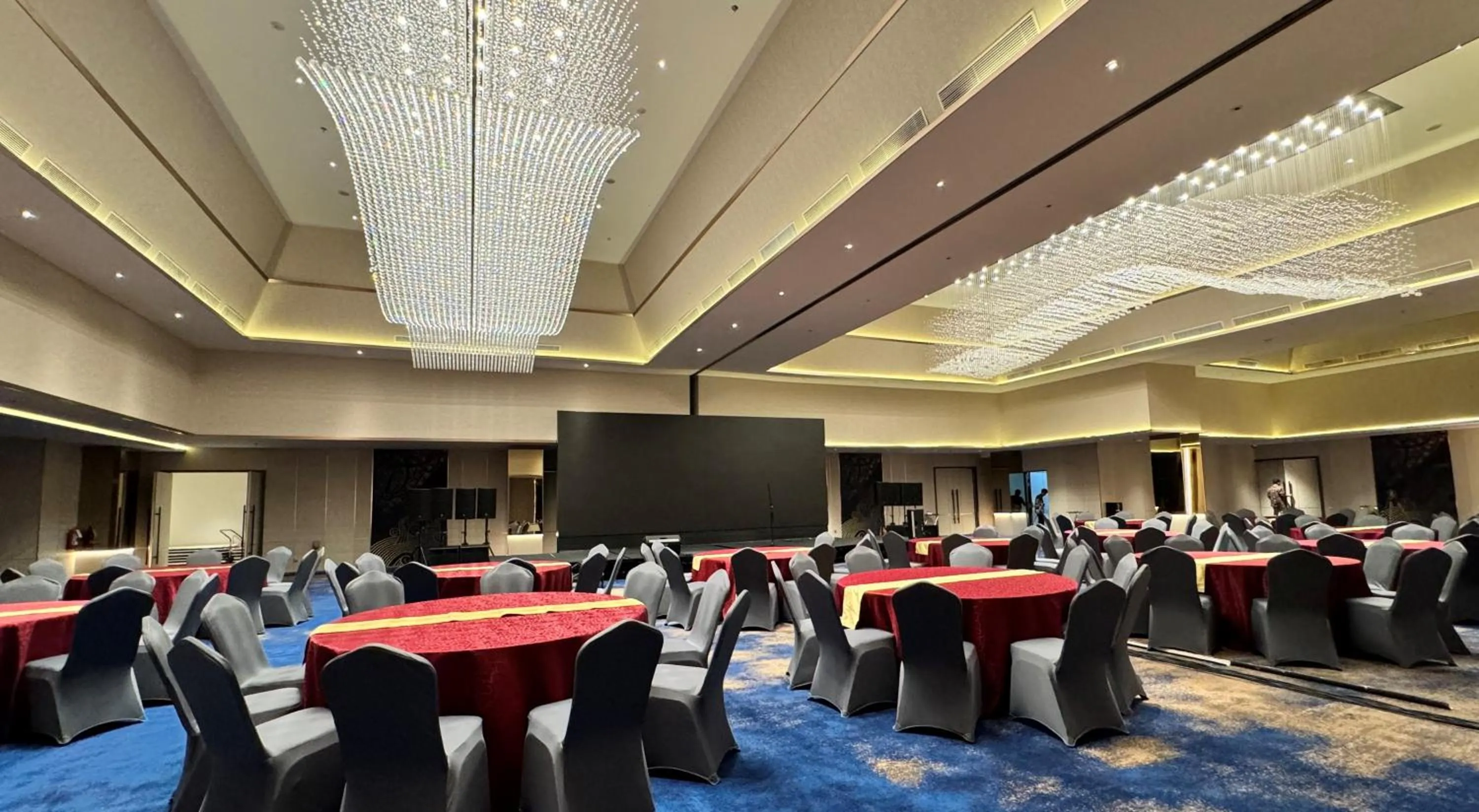 Business facilities in Pentacity Hotel Balikpapan