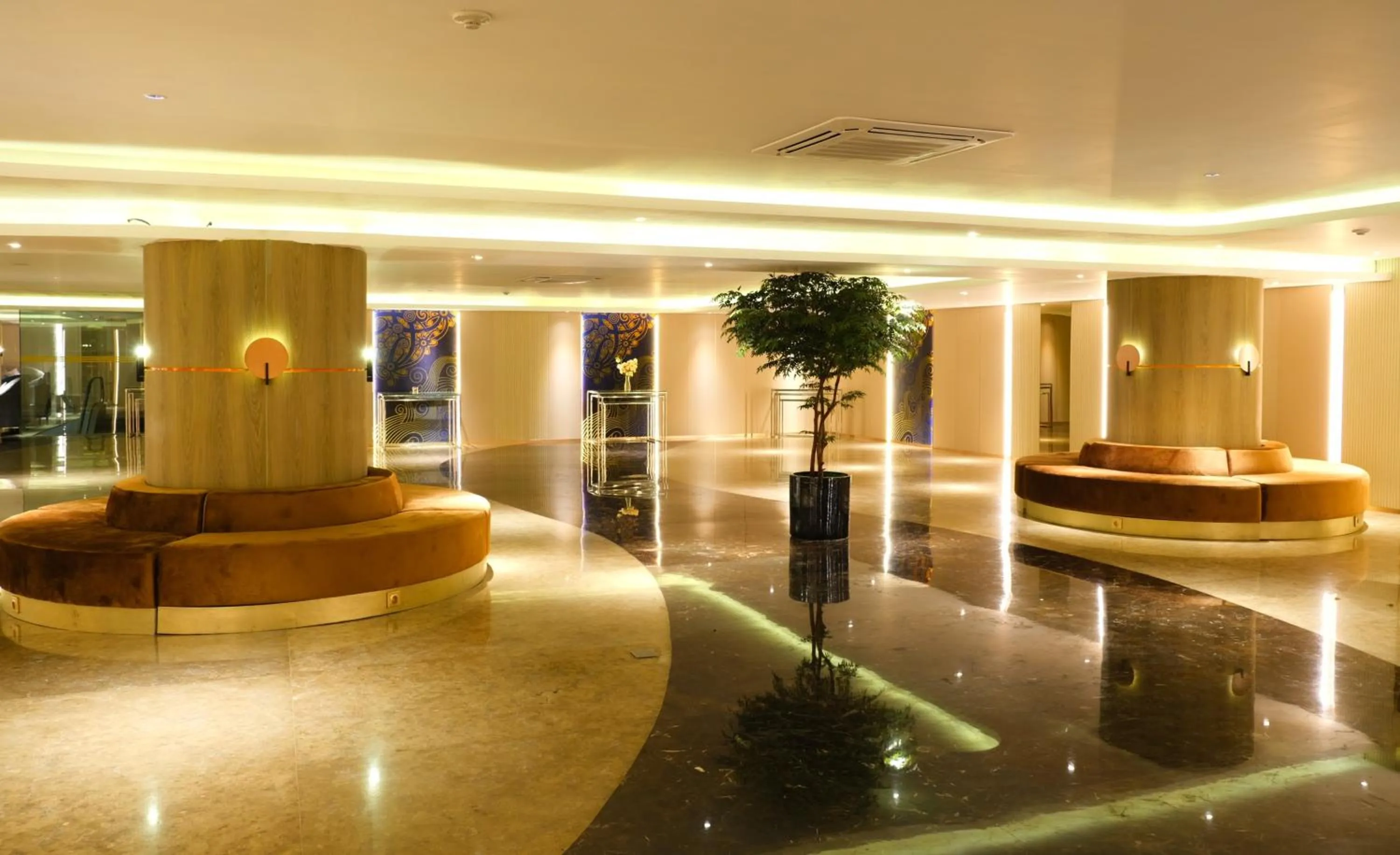 Business facilities in Pentacity Hotel Balikpapan