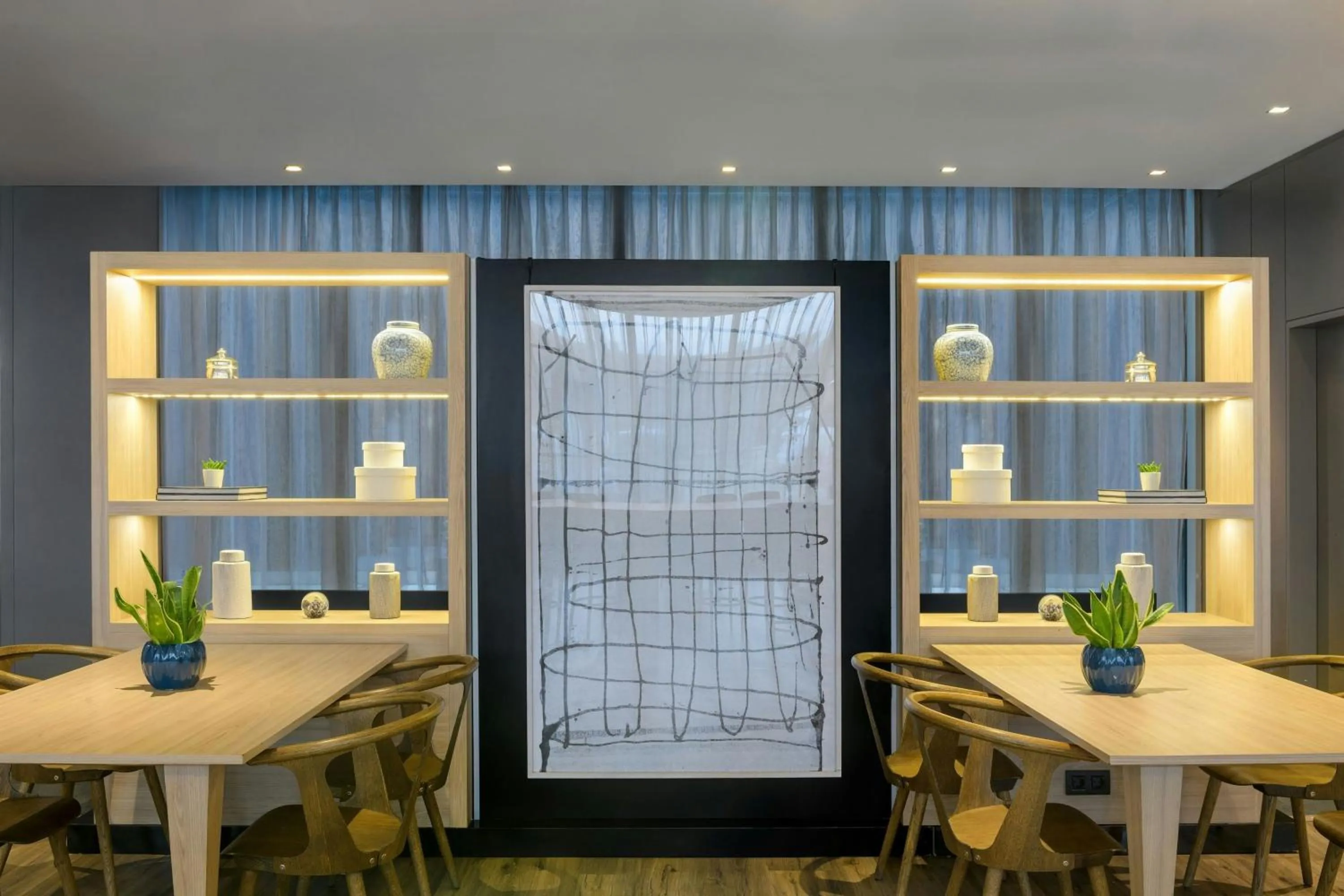 Lounge or bar in AC Hotel La Finca by Marriott