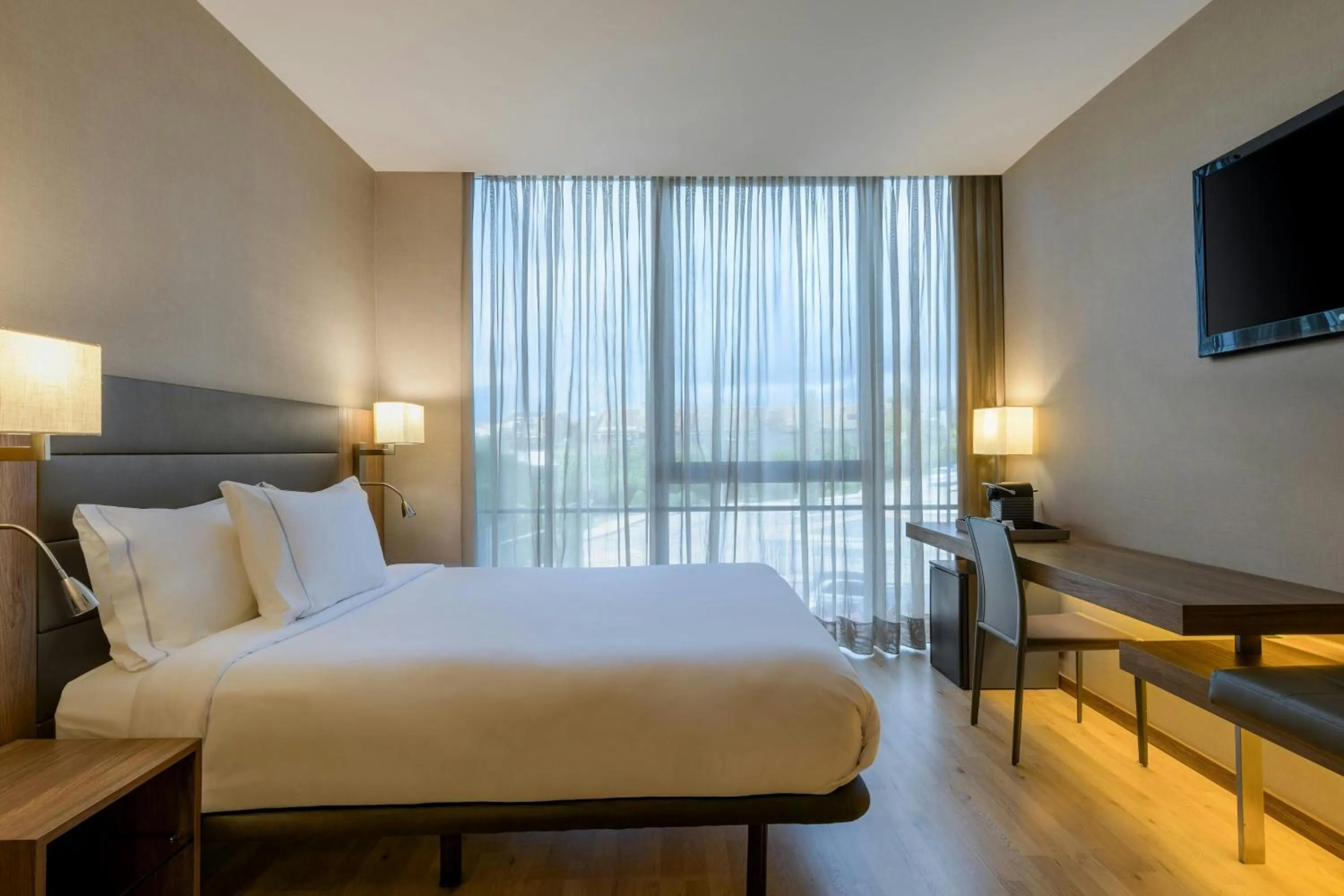 Photo of the whole room, Bed in AC Hotel La Finca by Marriott