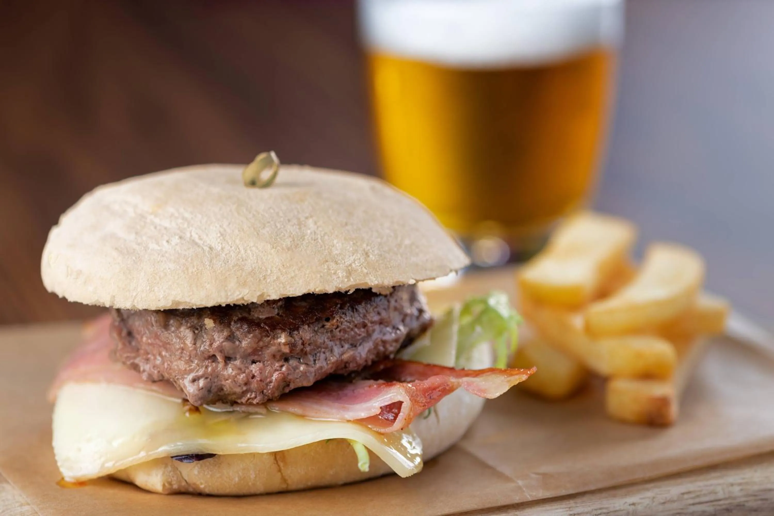 Lounge or bar in AC Hotel Algeciras by Marriott