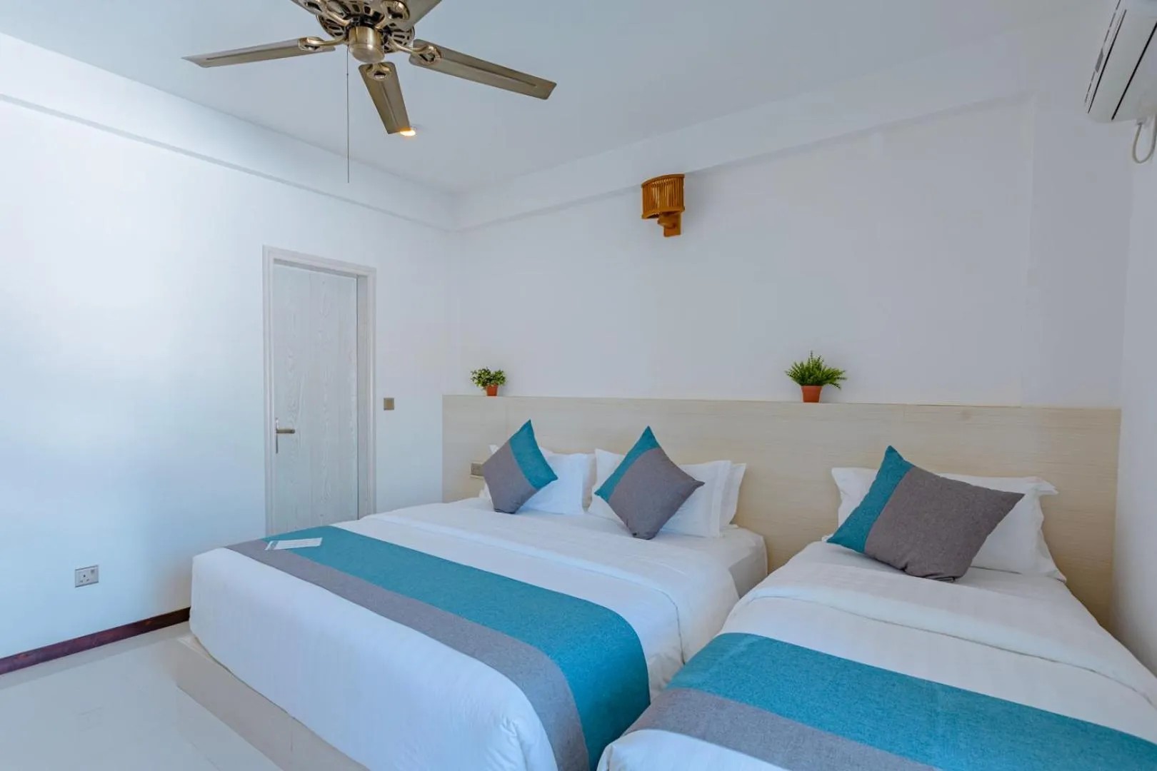 Bed in Dhiguveli Breeze