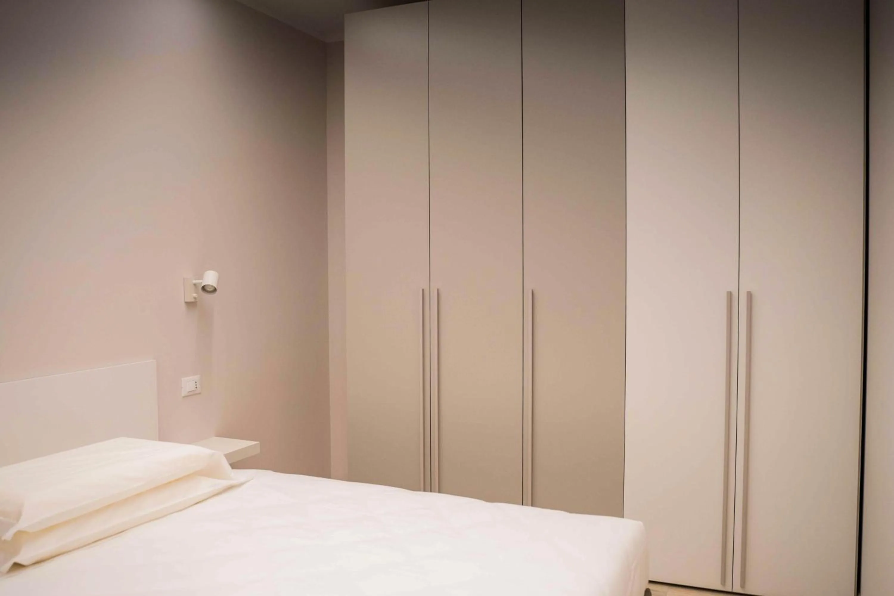 Photo of the whole room, Bed in Terranova49