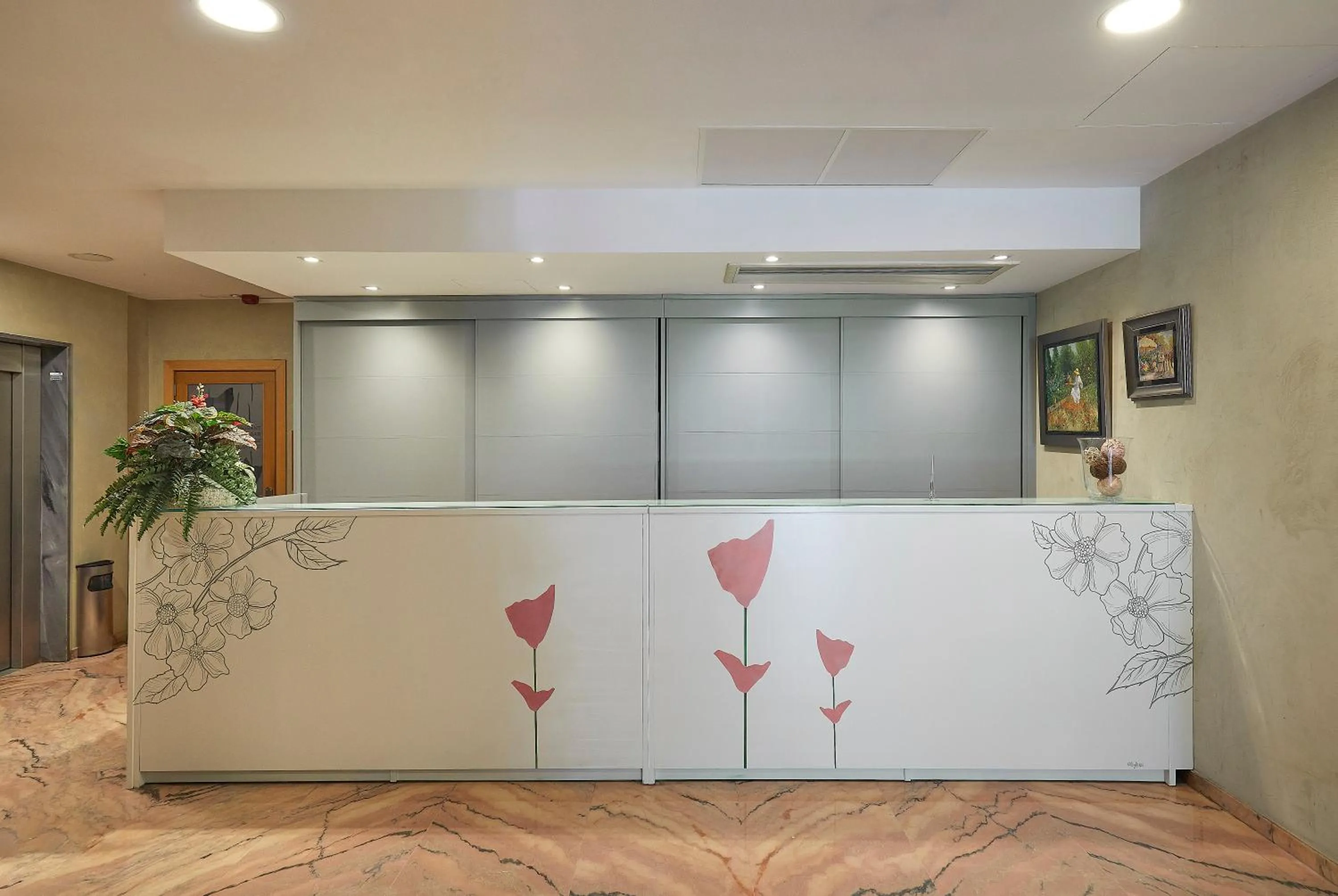 Lobby or reception in Flor Parks