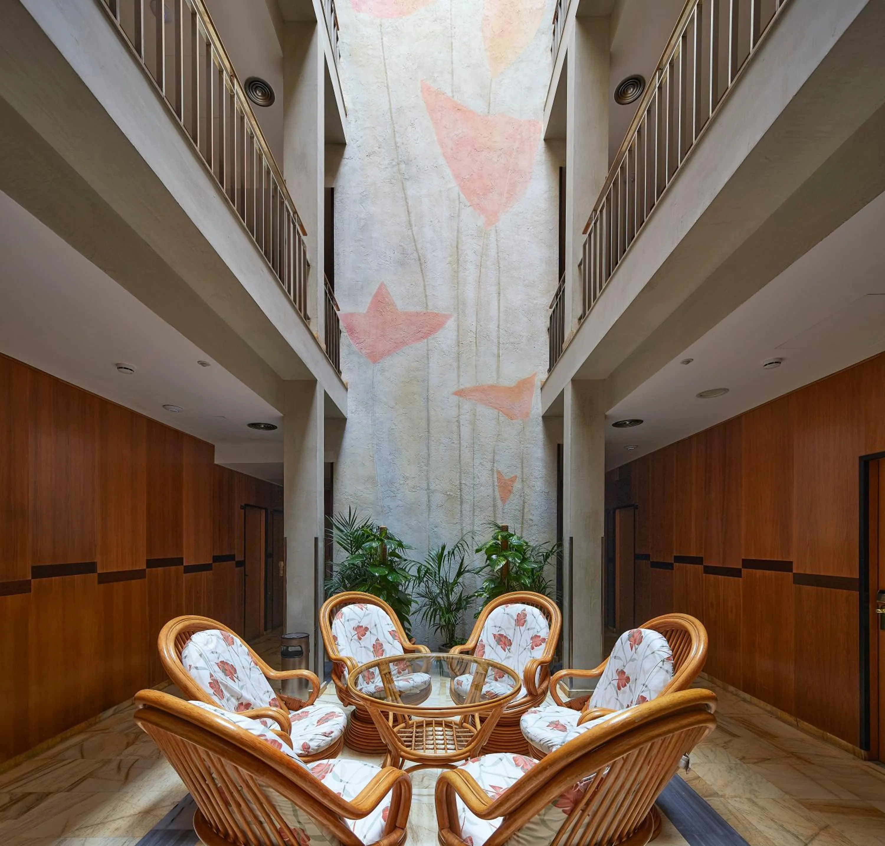 Property building in Flor Parks