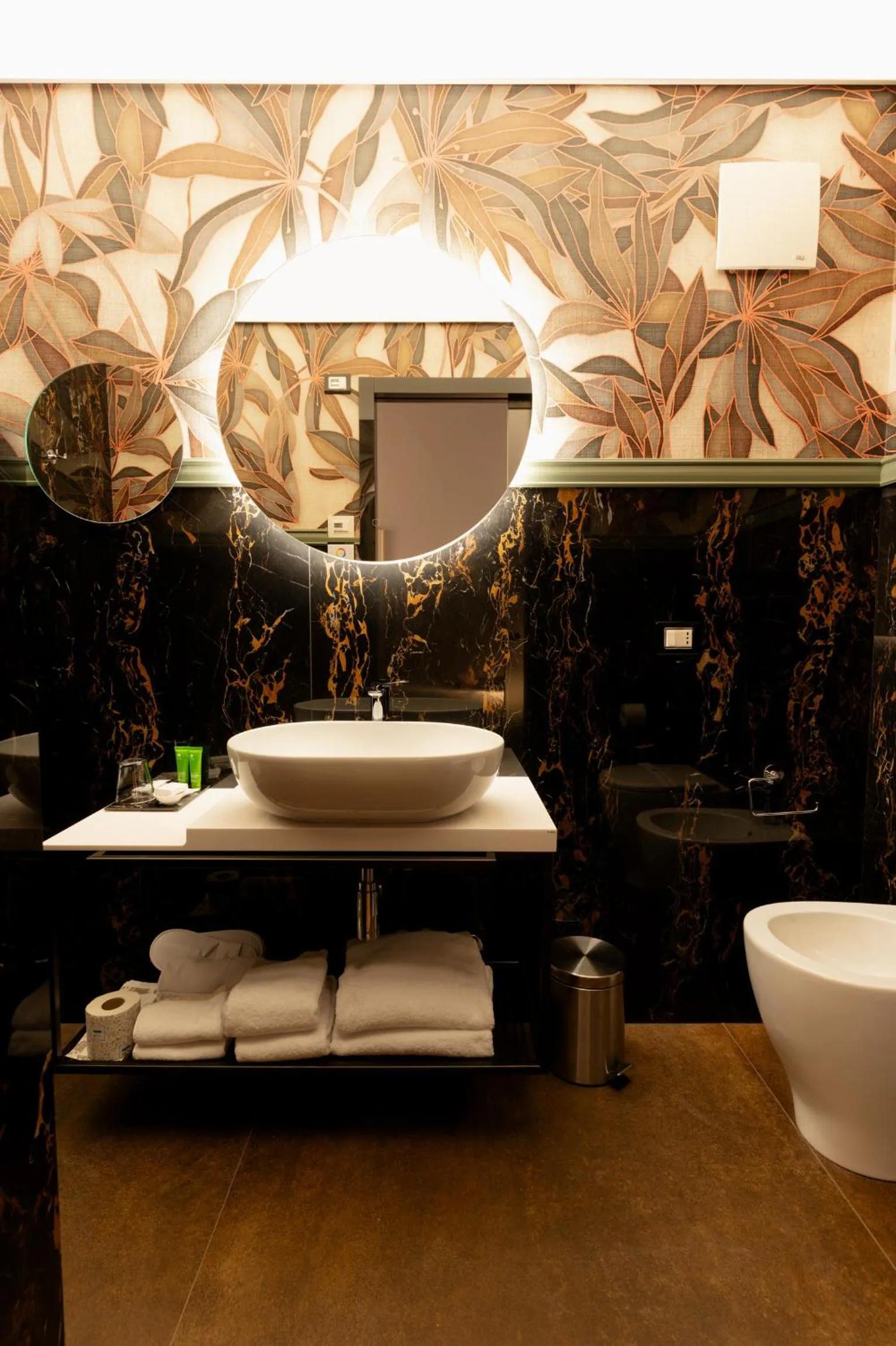 Bathroom in Lo Stemma Luxury Boutique Hotel