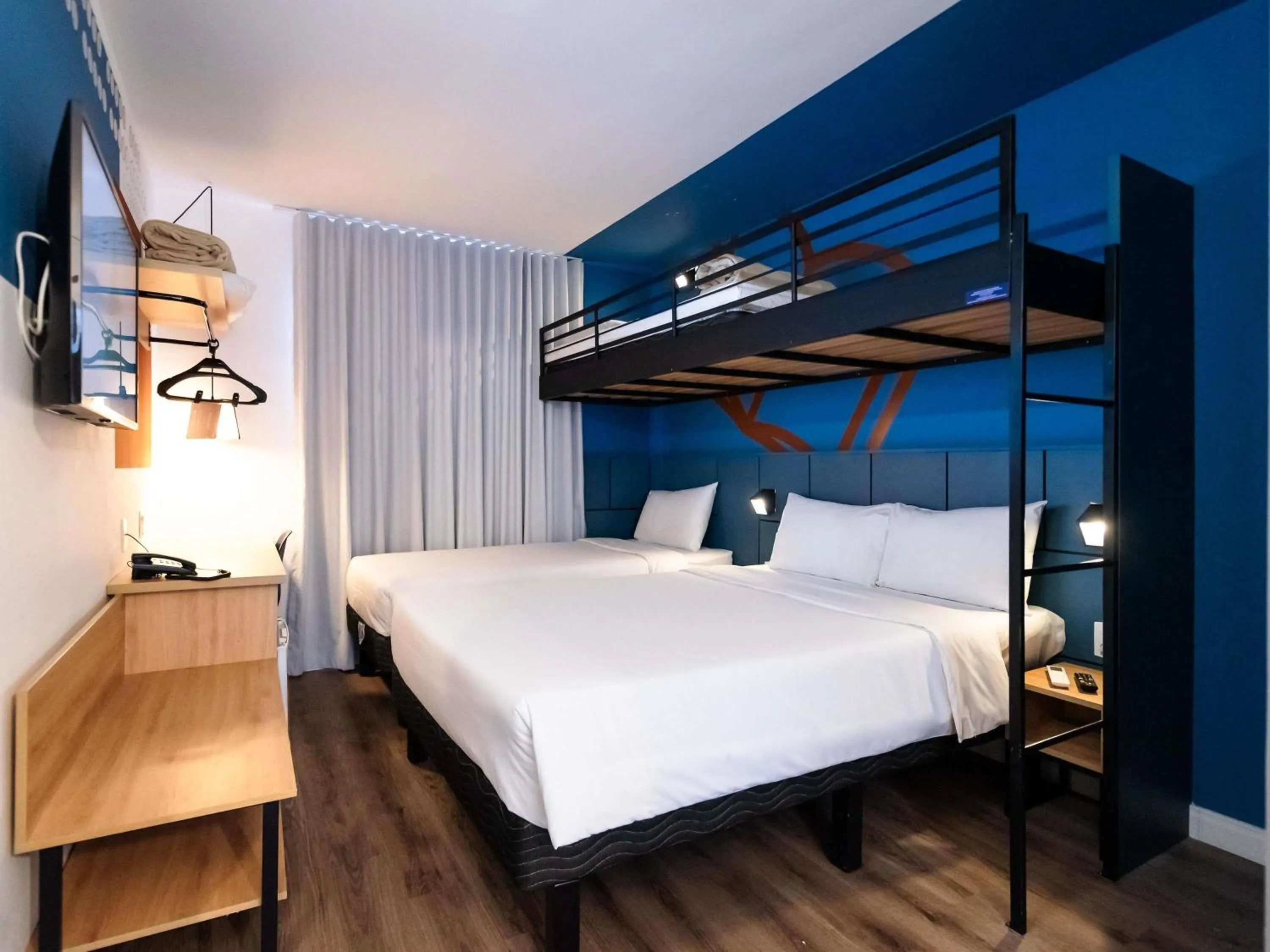 Bedroom, Bed in ibis Styles Poços de Caldas