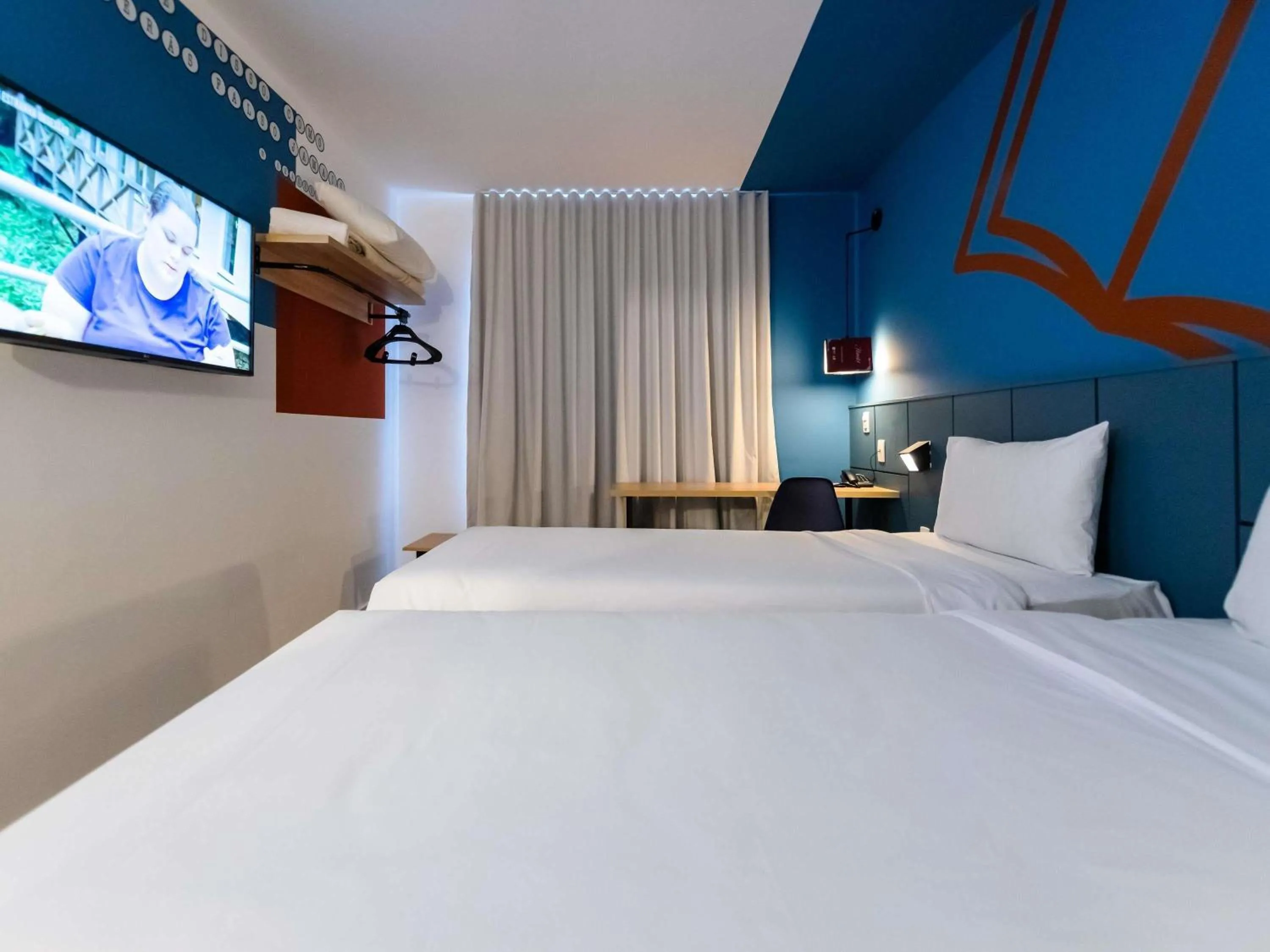 Bedroom, Bed in ibis Styles Poços de Caldas