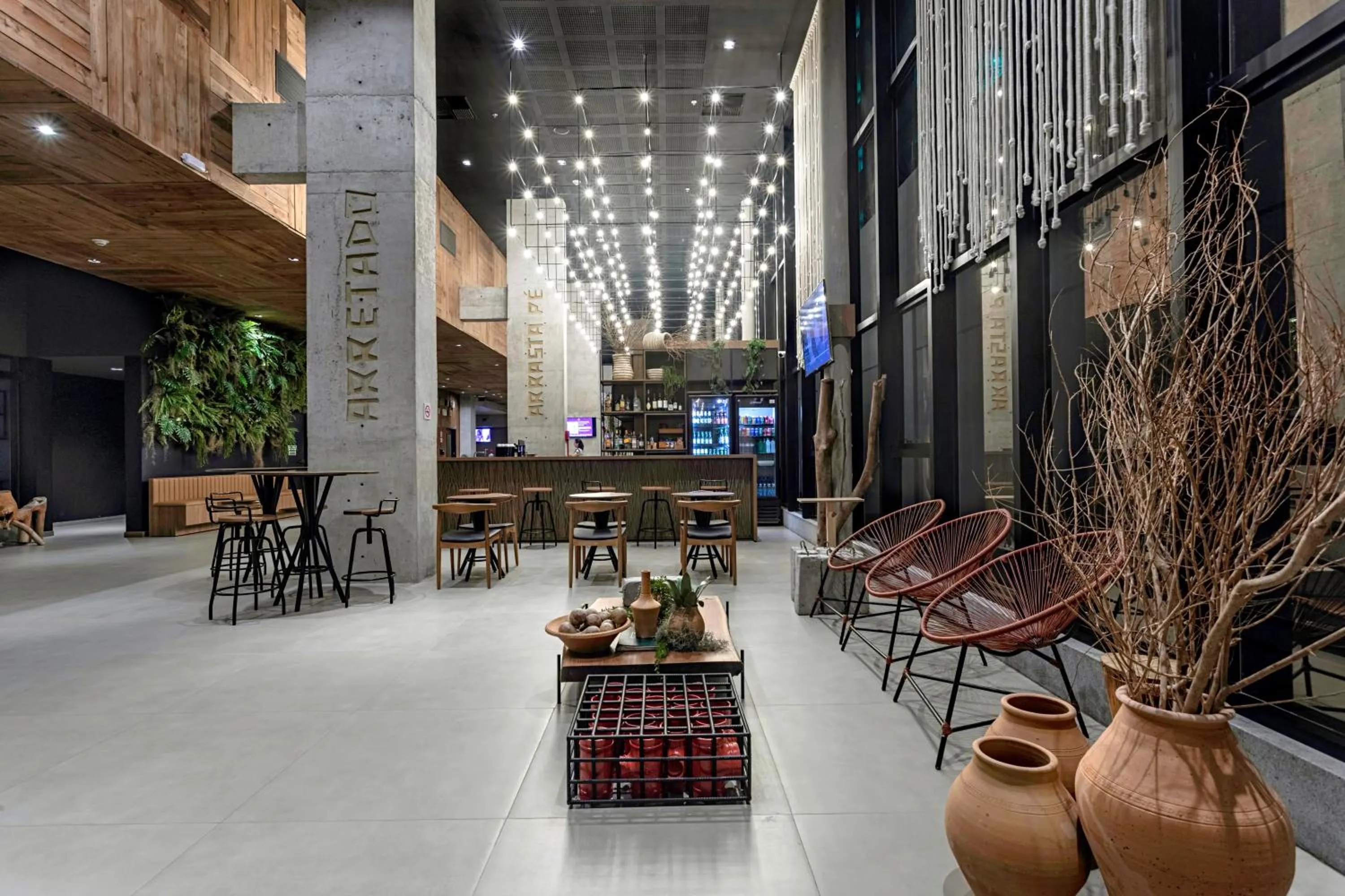 Lobby or reception in ibis Styles Maceió Pajuçara