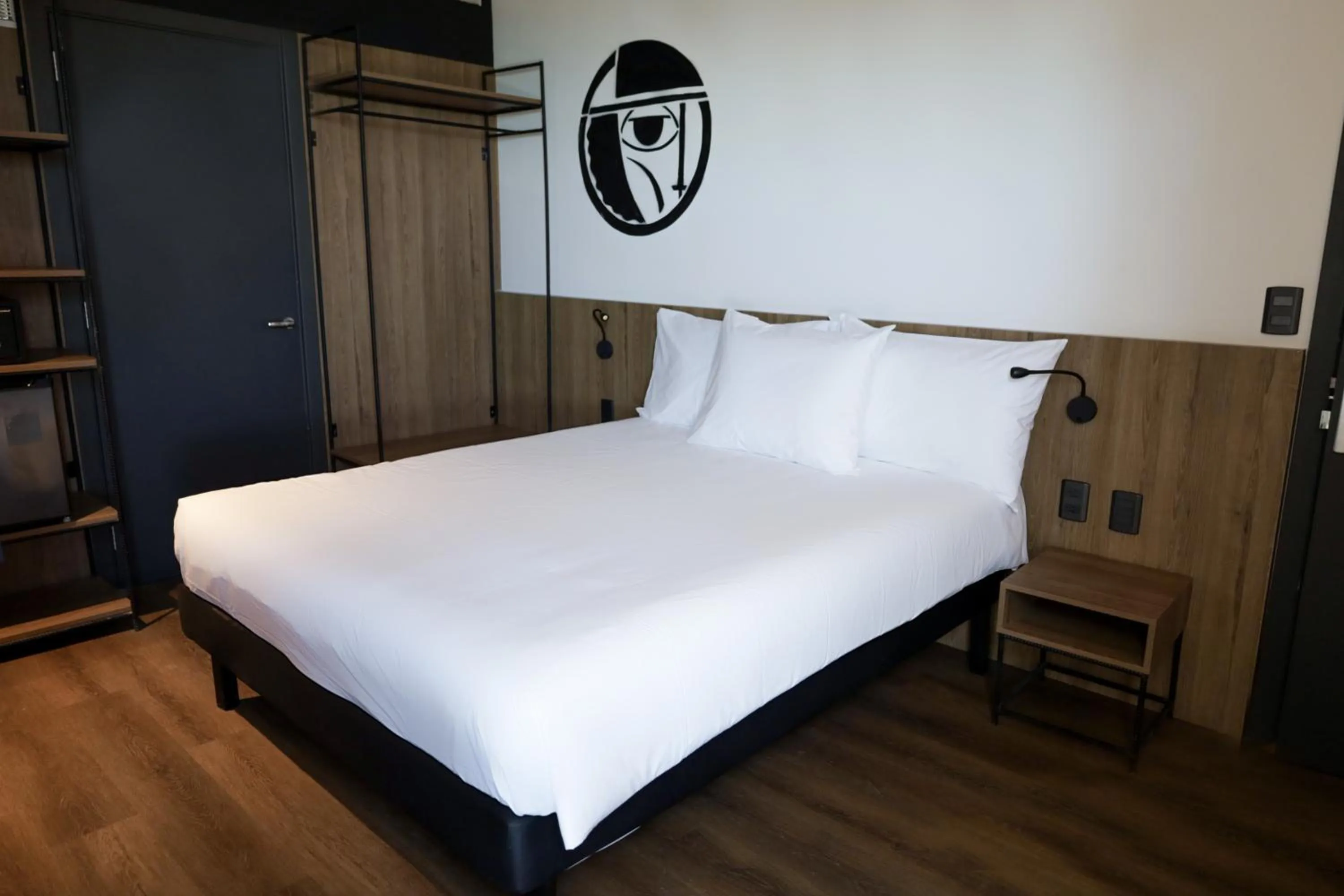 Photo of the whole room, Bed in ibis Styles Maceió Pajuçara