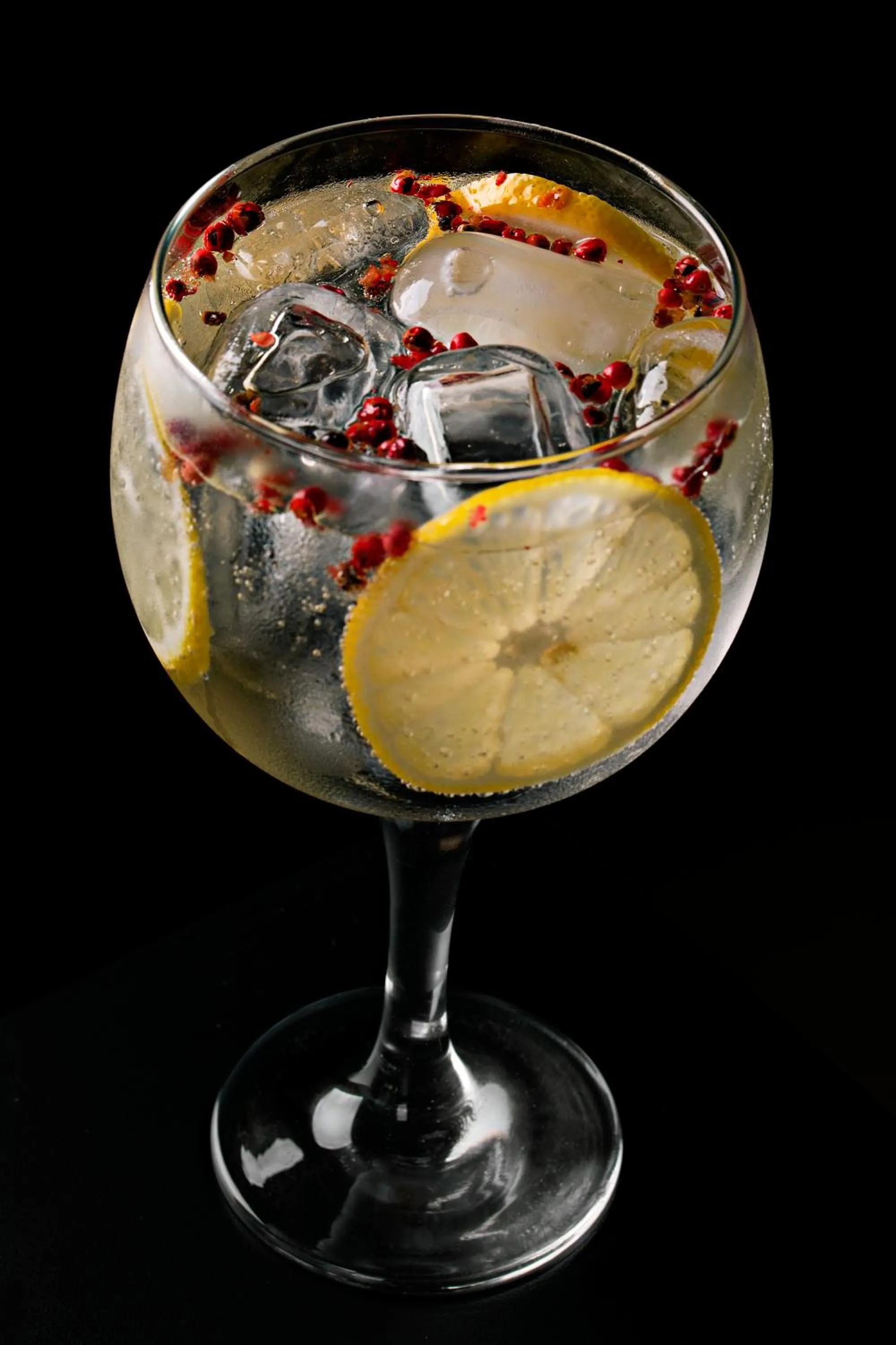 Lounge or bar in ibis Styles Maceió Pajuçara