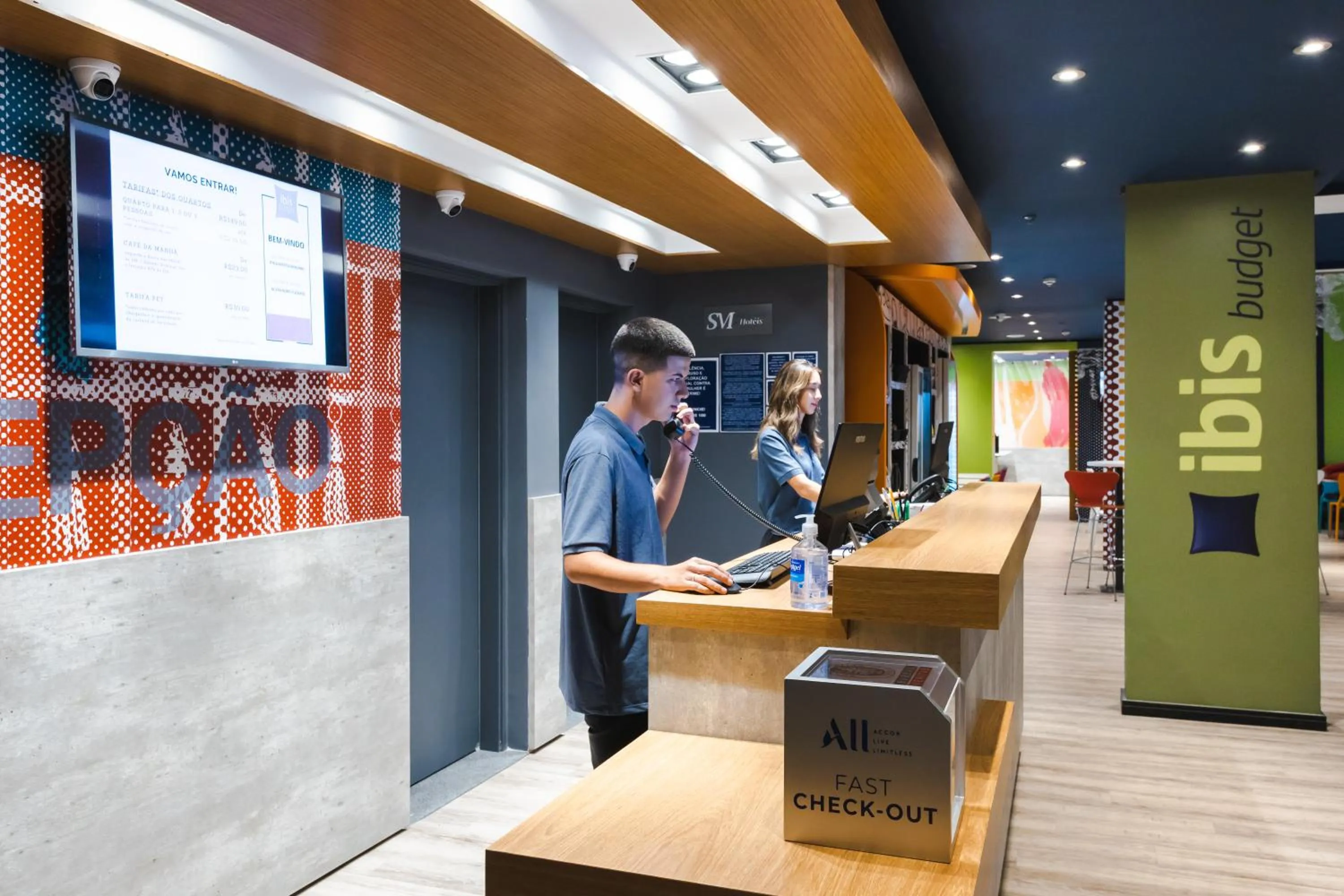 Lobby or reception in ibis budget Pindamonhangaba