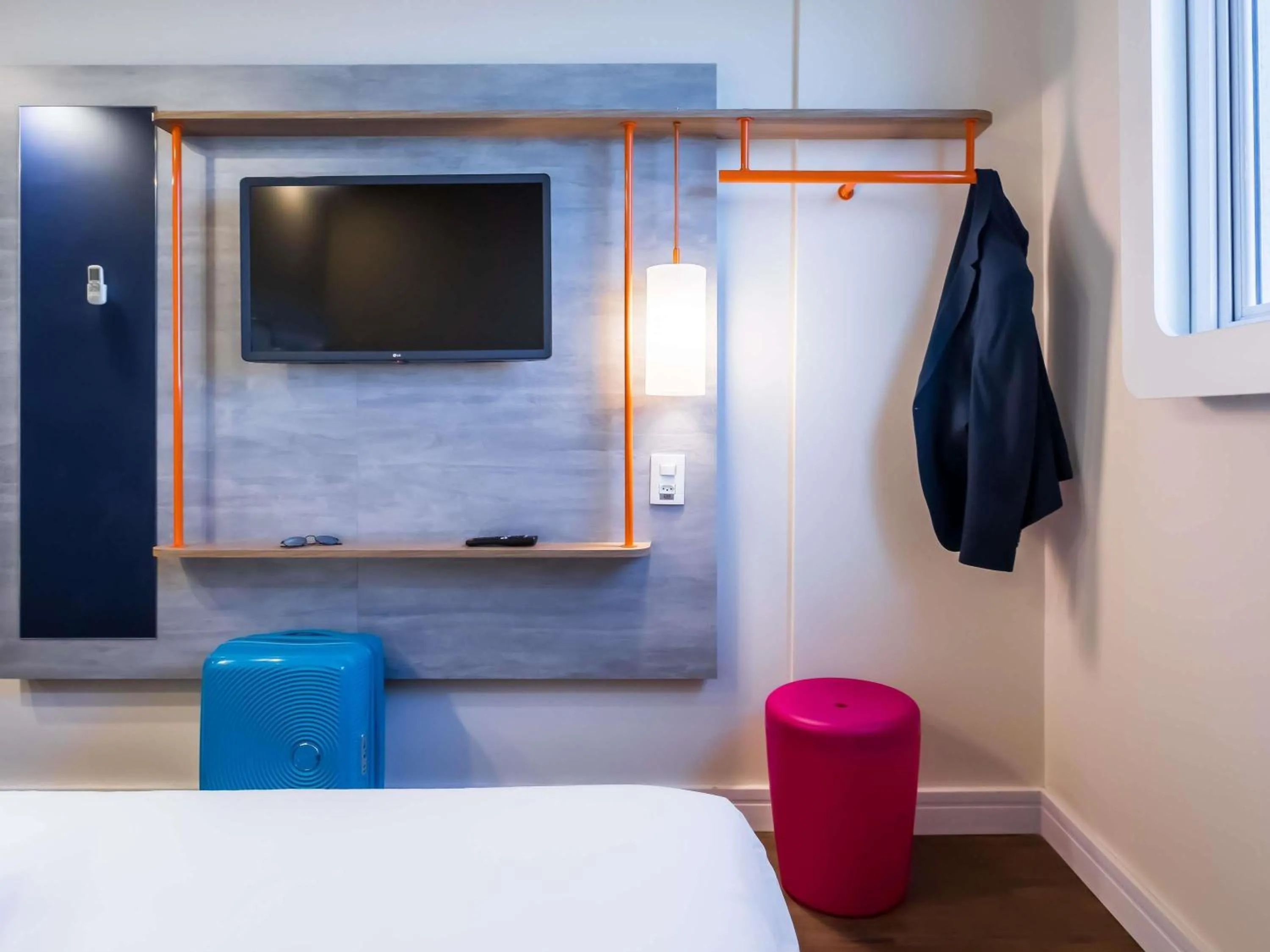 Bedroom, Bed in ibis budget Pindamonhangaba