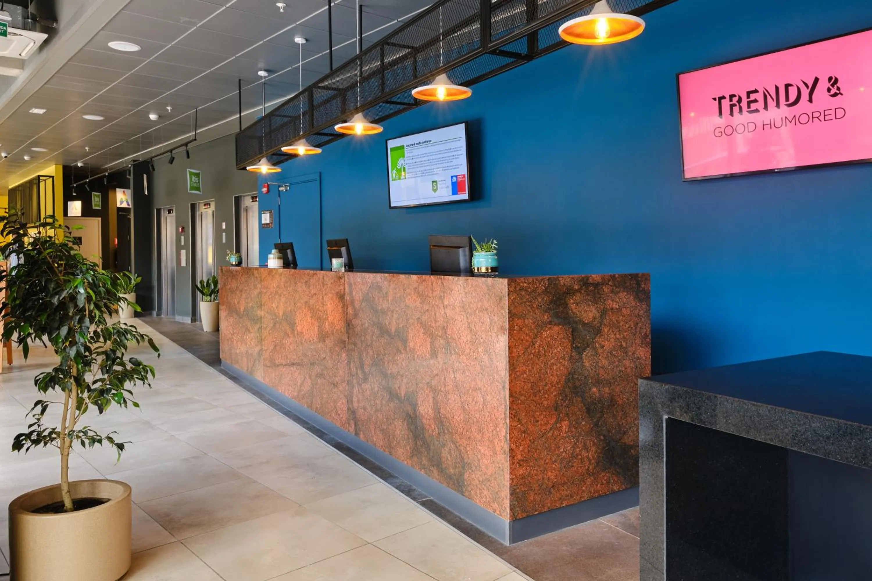 Lobby or reception in ibis Styles Antofagasta