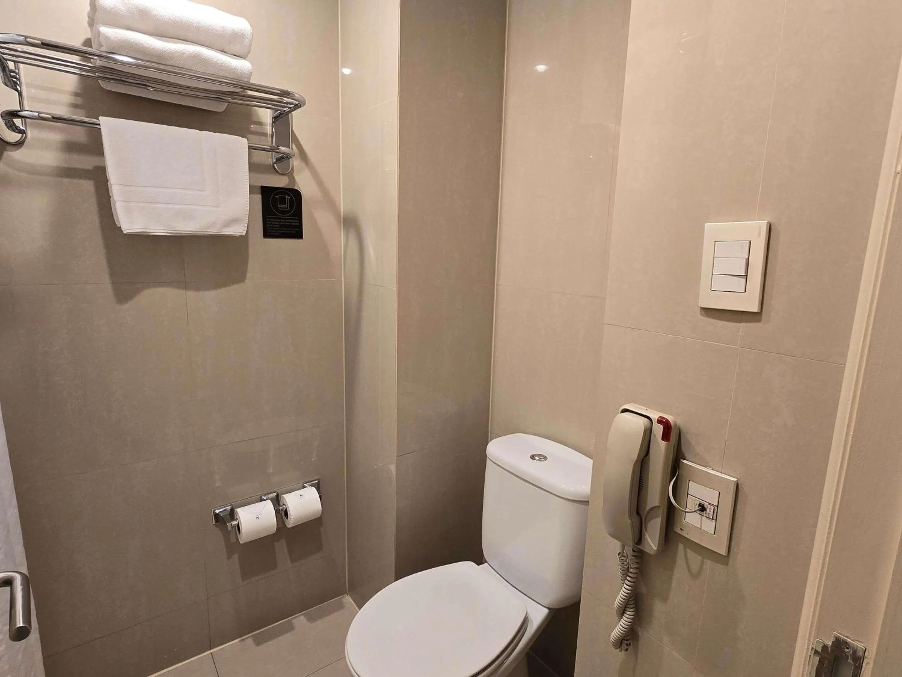 Bedroom in Novotel Puerto Montt