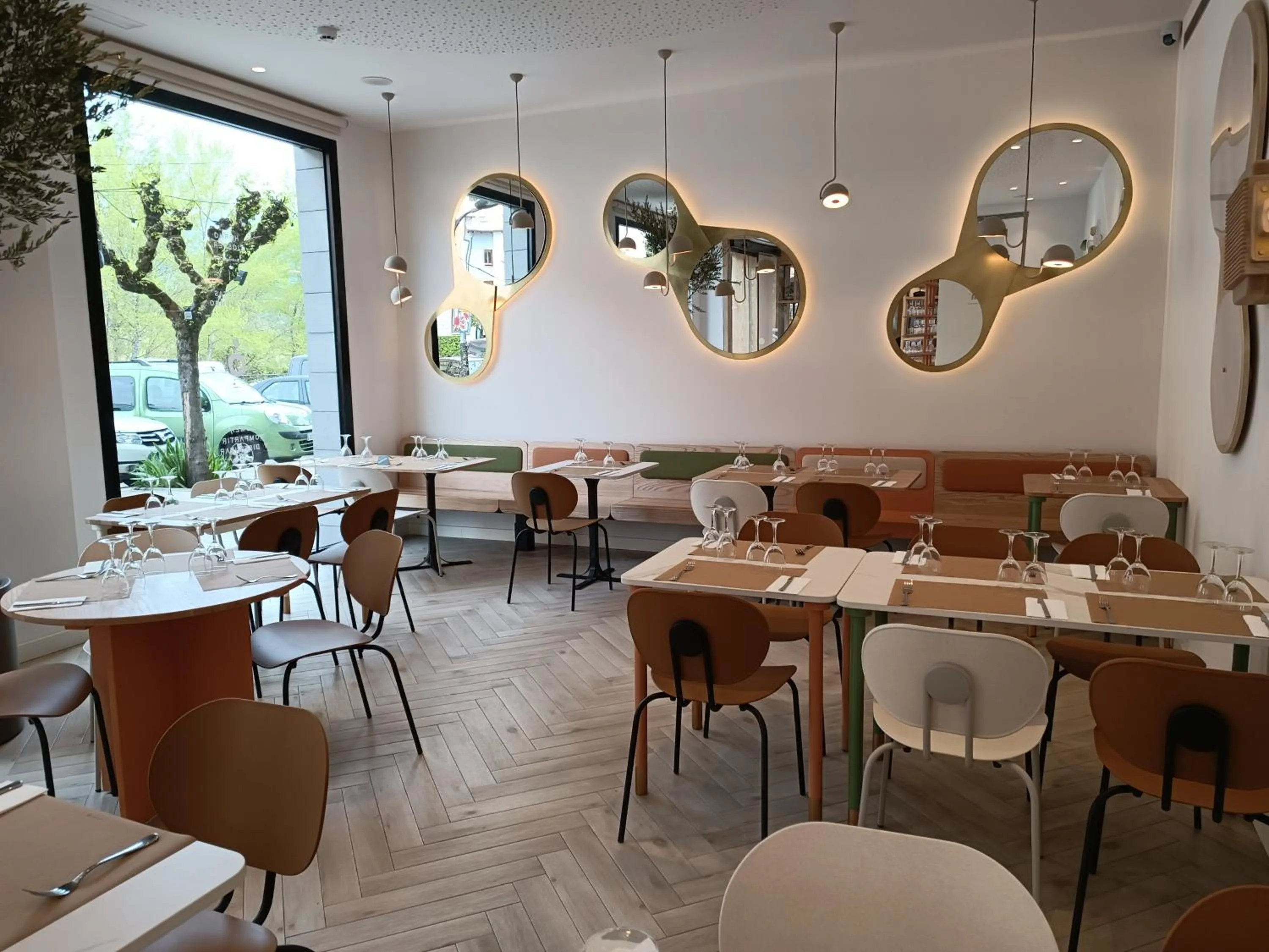 Restaurant/places to eat in Hotel Dos Rios Origen