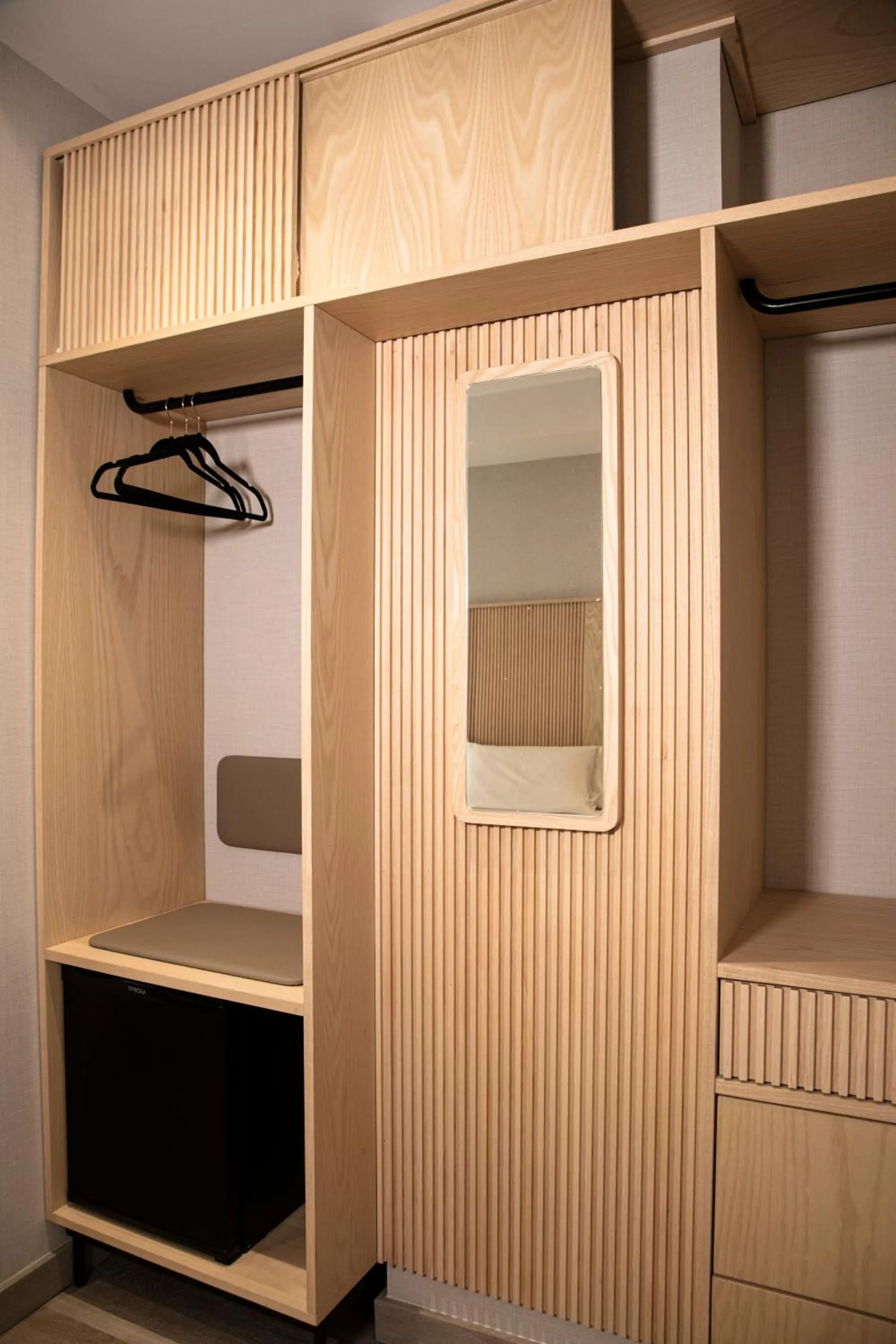 wardrobe in Hotel Dos Rios Origen
