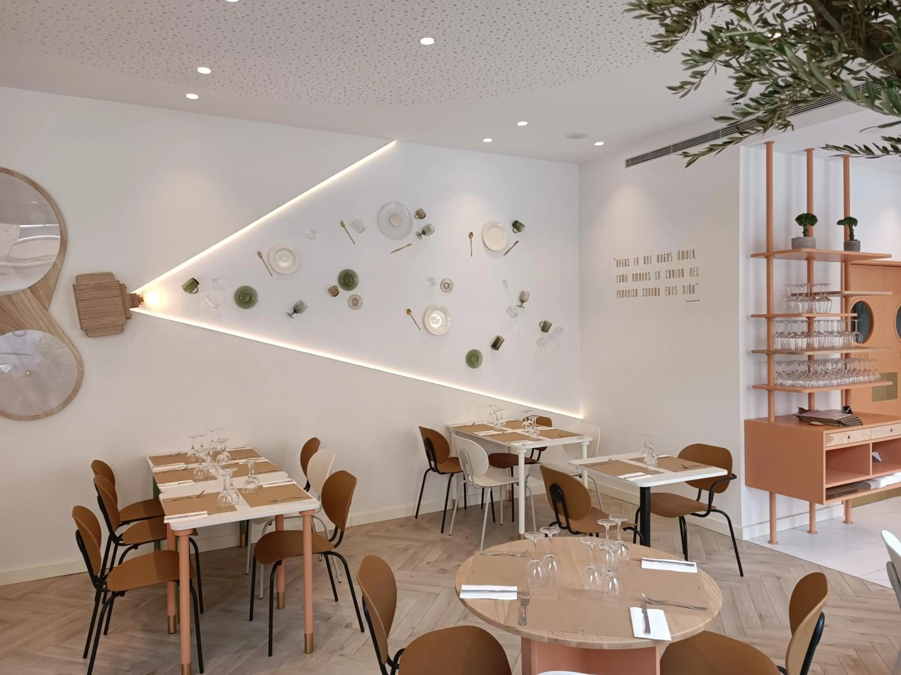 Restaurant/places to eat in Hotel Dos Rios Origen